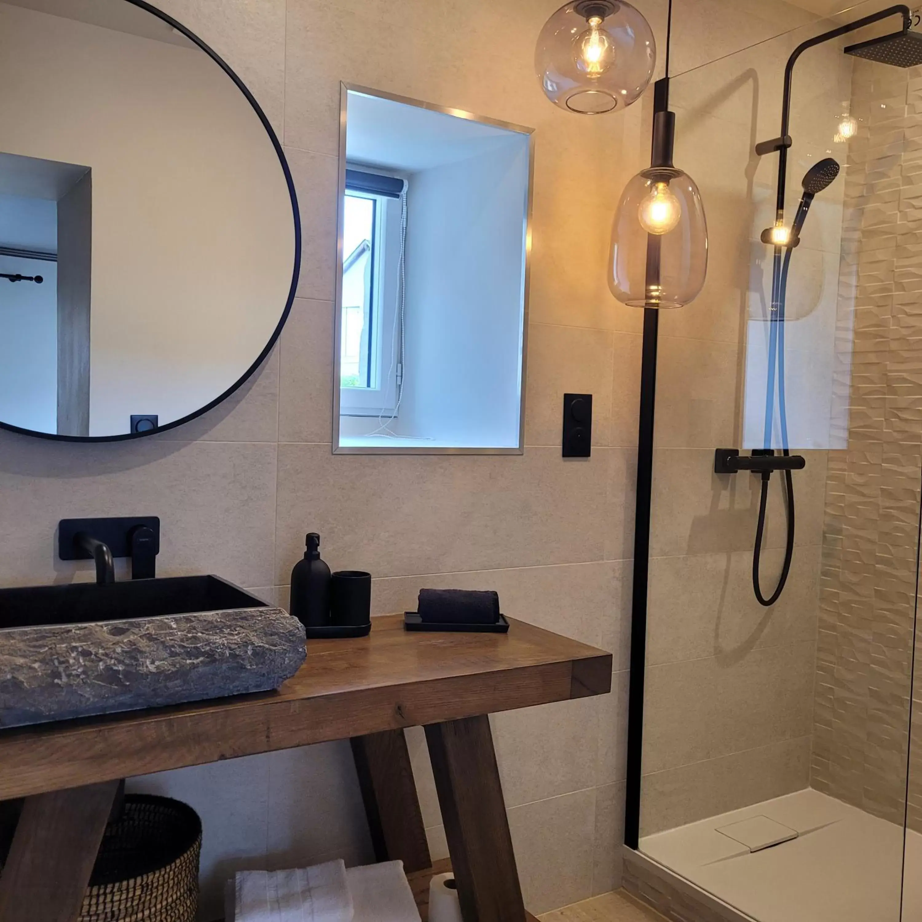 Bathroom in Hôtel Rive Sud