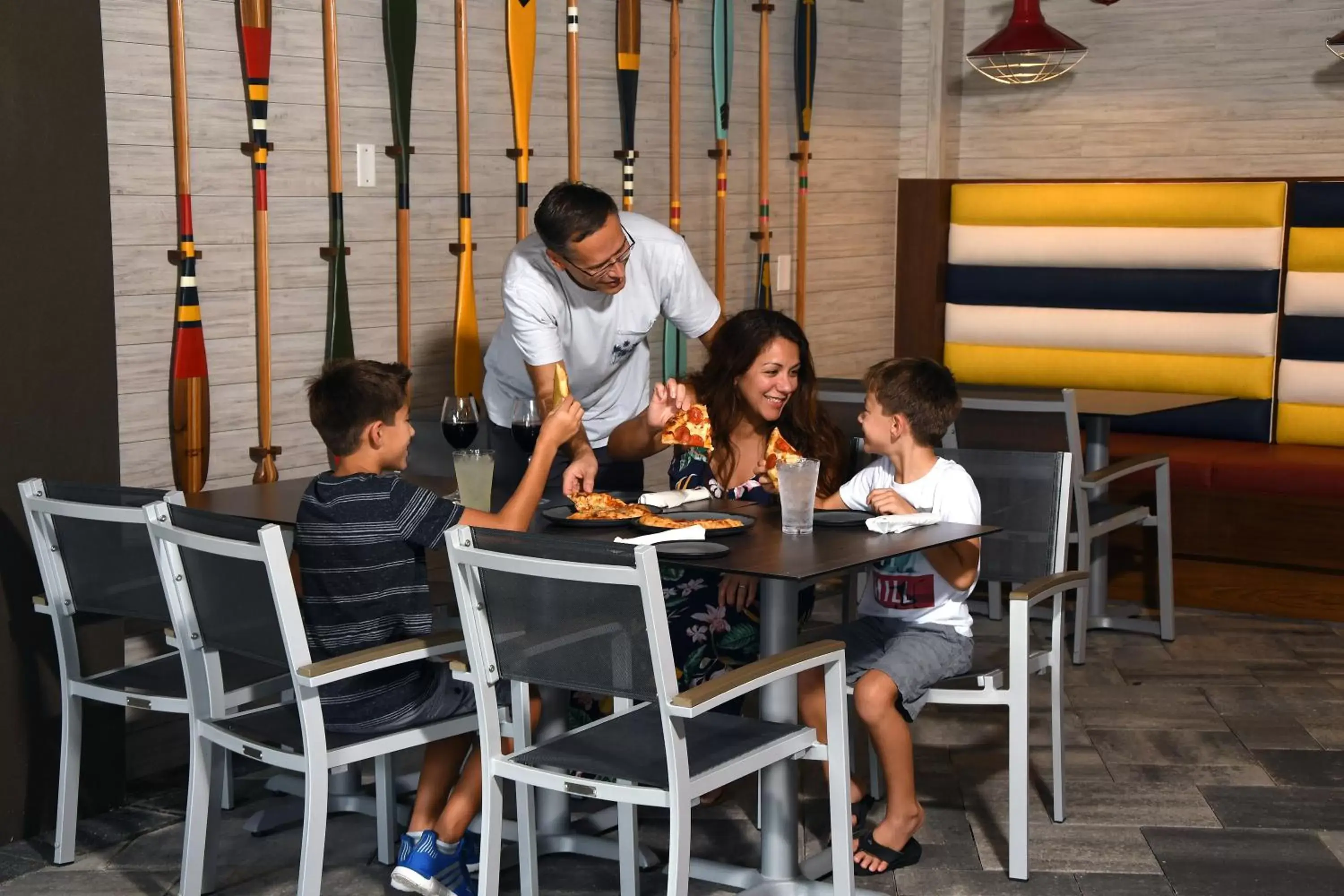 Restaurant/places to eat in Wyndham Garden Lake Buena Vista Disney Springs® Resort Area