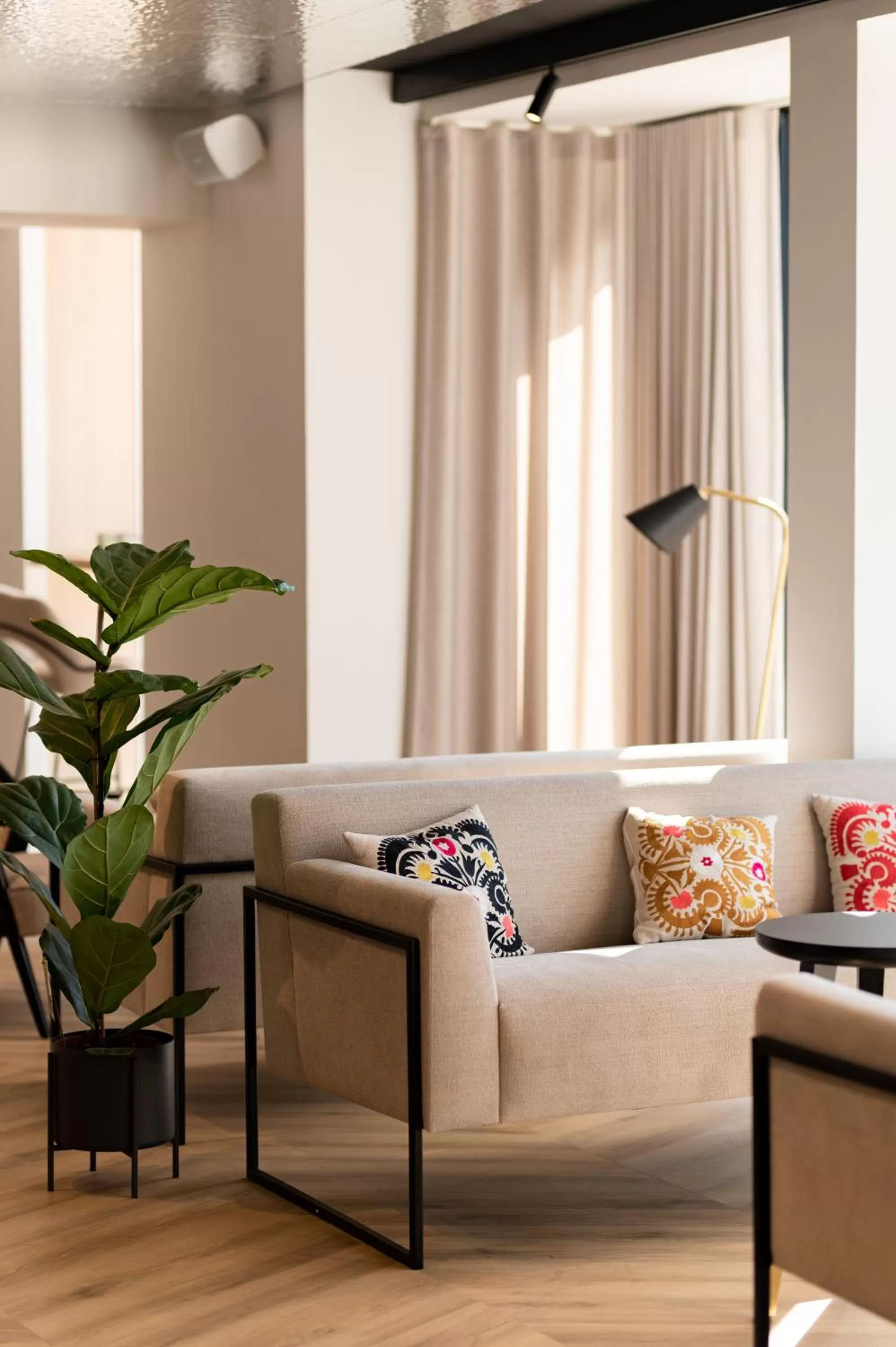 Lobby or reception in Hostellerie de la Pointe Saint-Mathieu - SPA & Restaurant