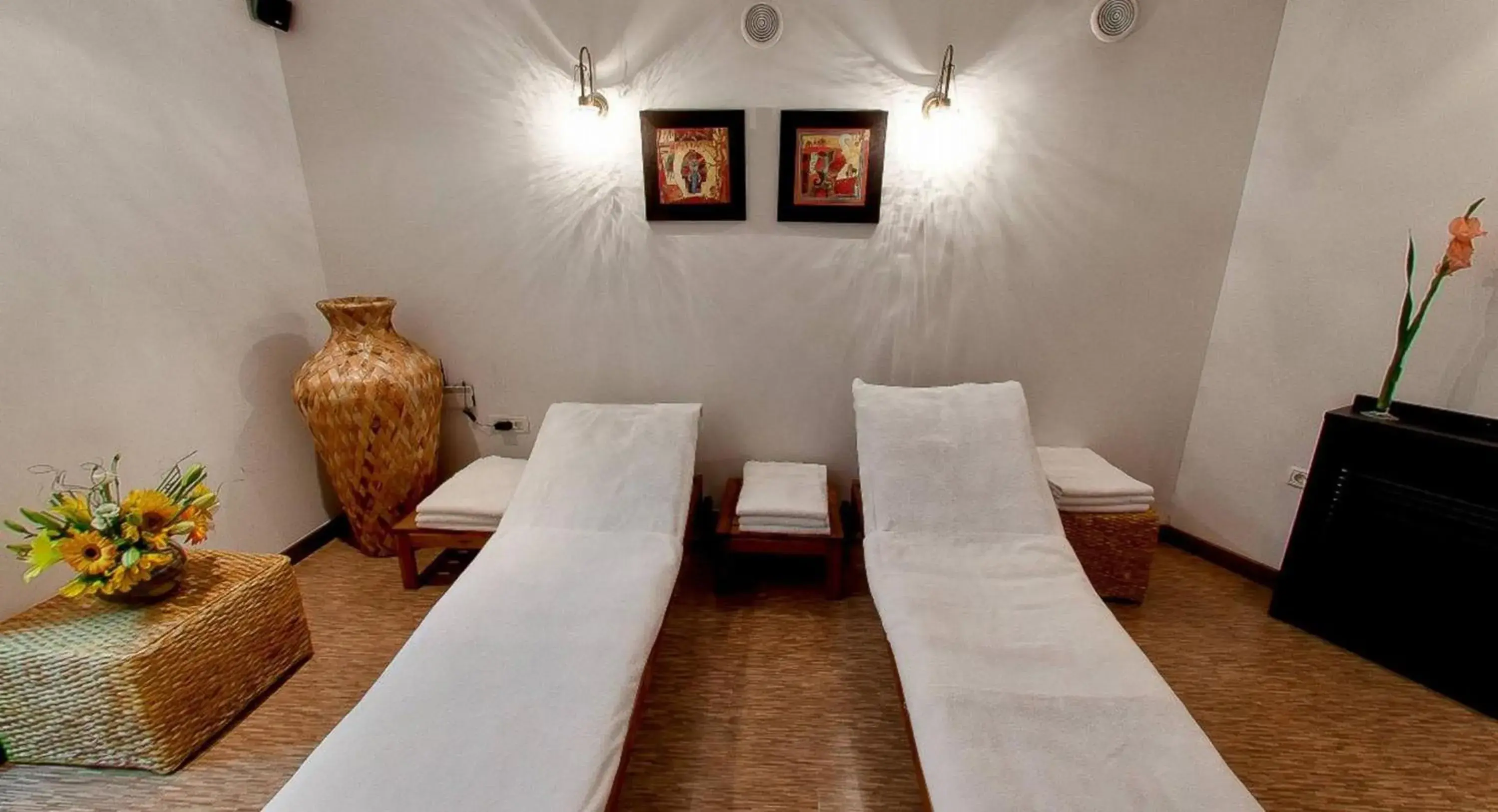 Spa and wellness centre/facilities in MOXA Bucharest Boutique Hotel