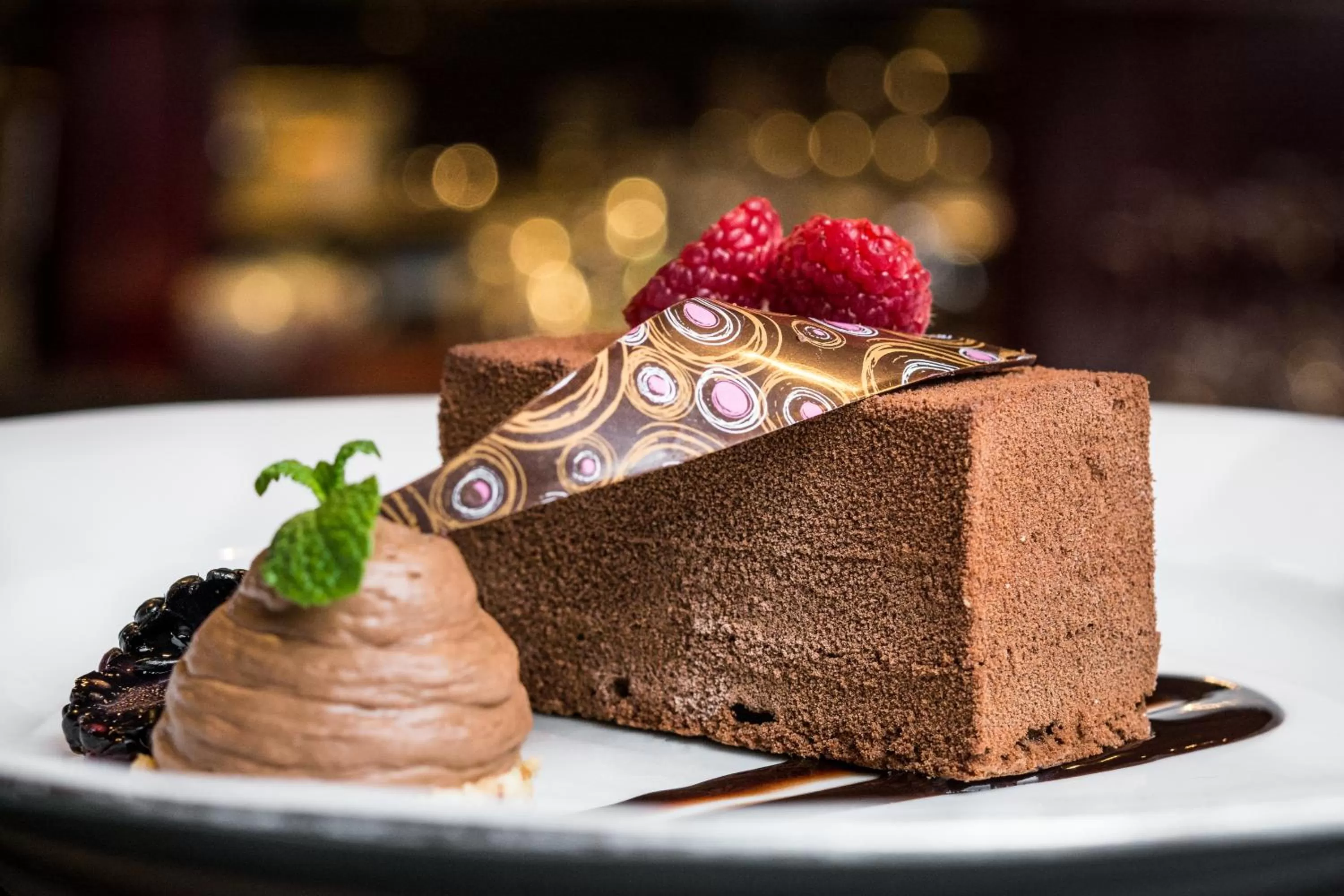 Restaurant/places to eat in Art Nouveau Palace Hotel