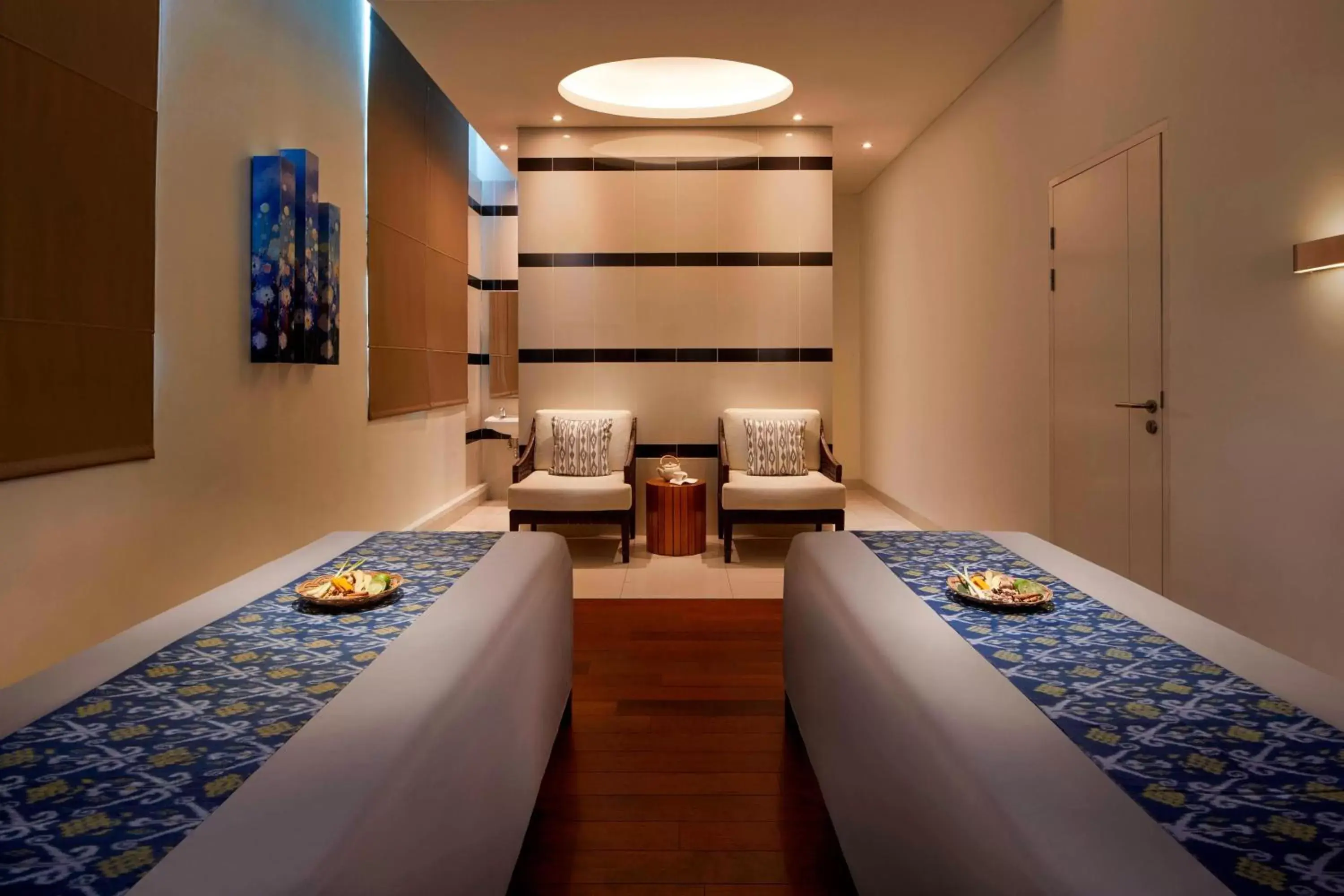 Spa and wellness centre/facilities, Bed in Fairfield by Marriott Surabaya