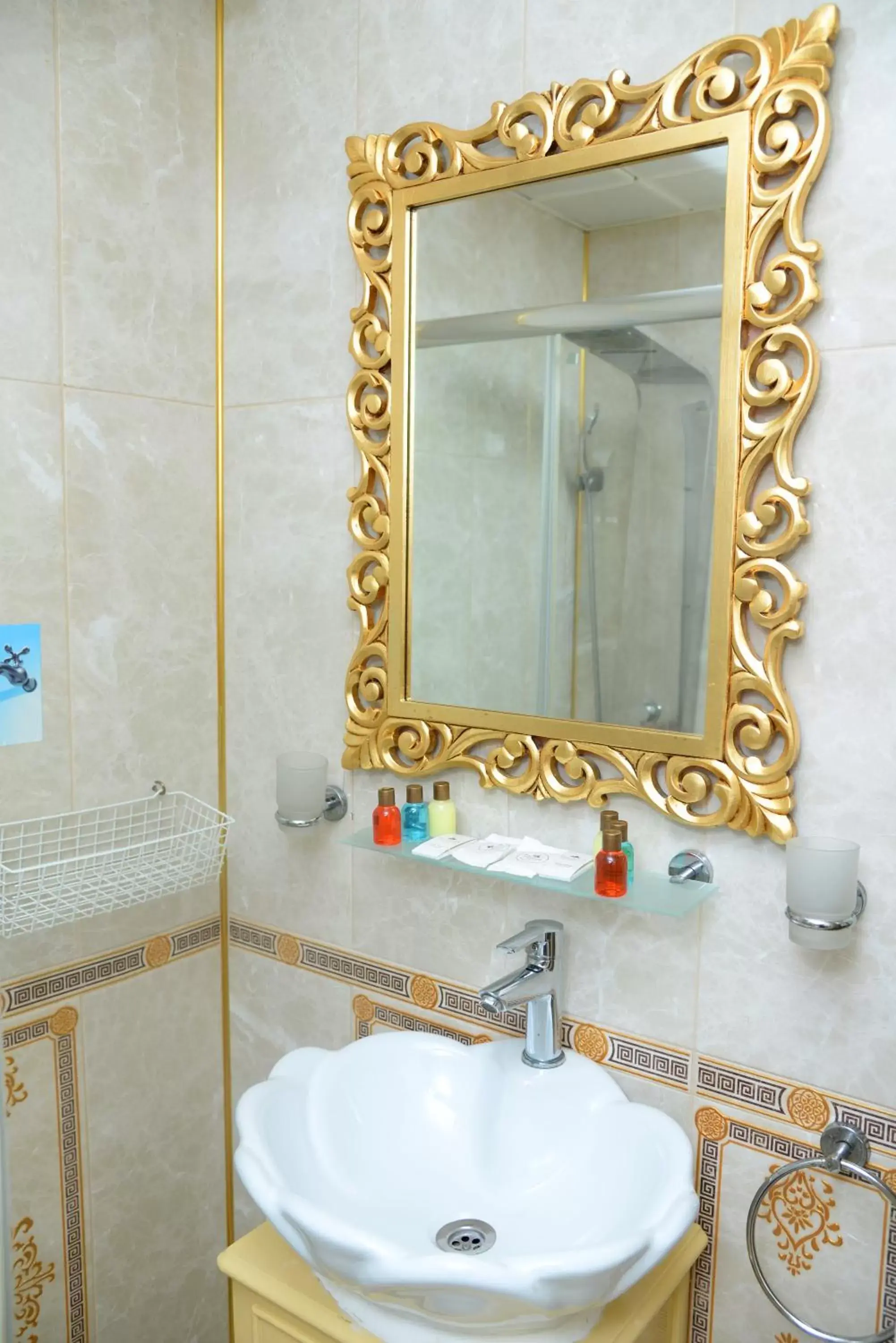Property building, Bathroom in Edibe Sultan Hotel