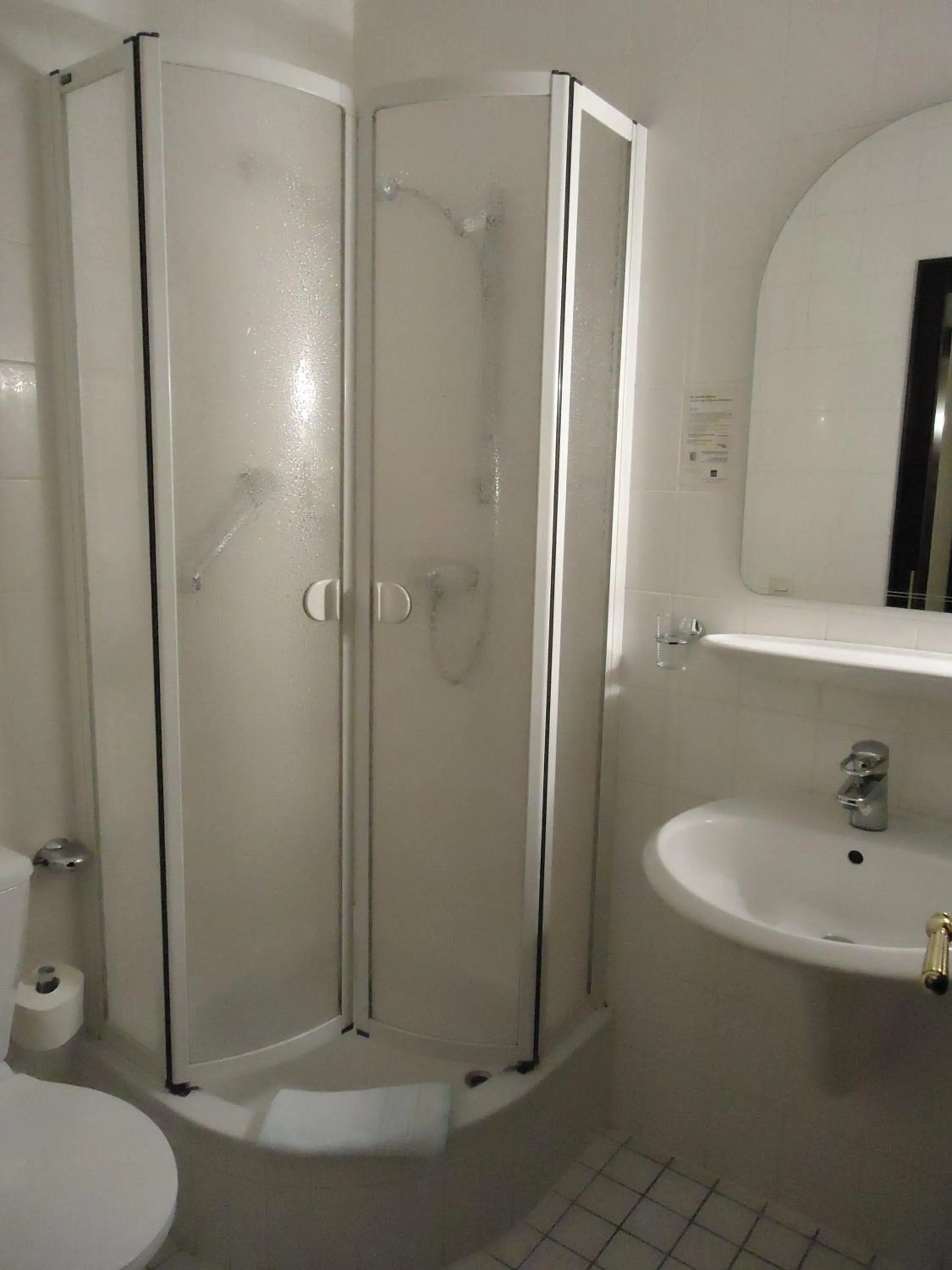 Bathroom in Hotel Marthahaus