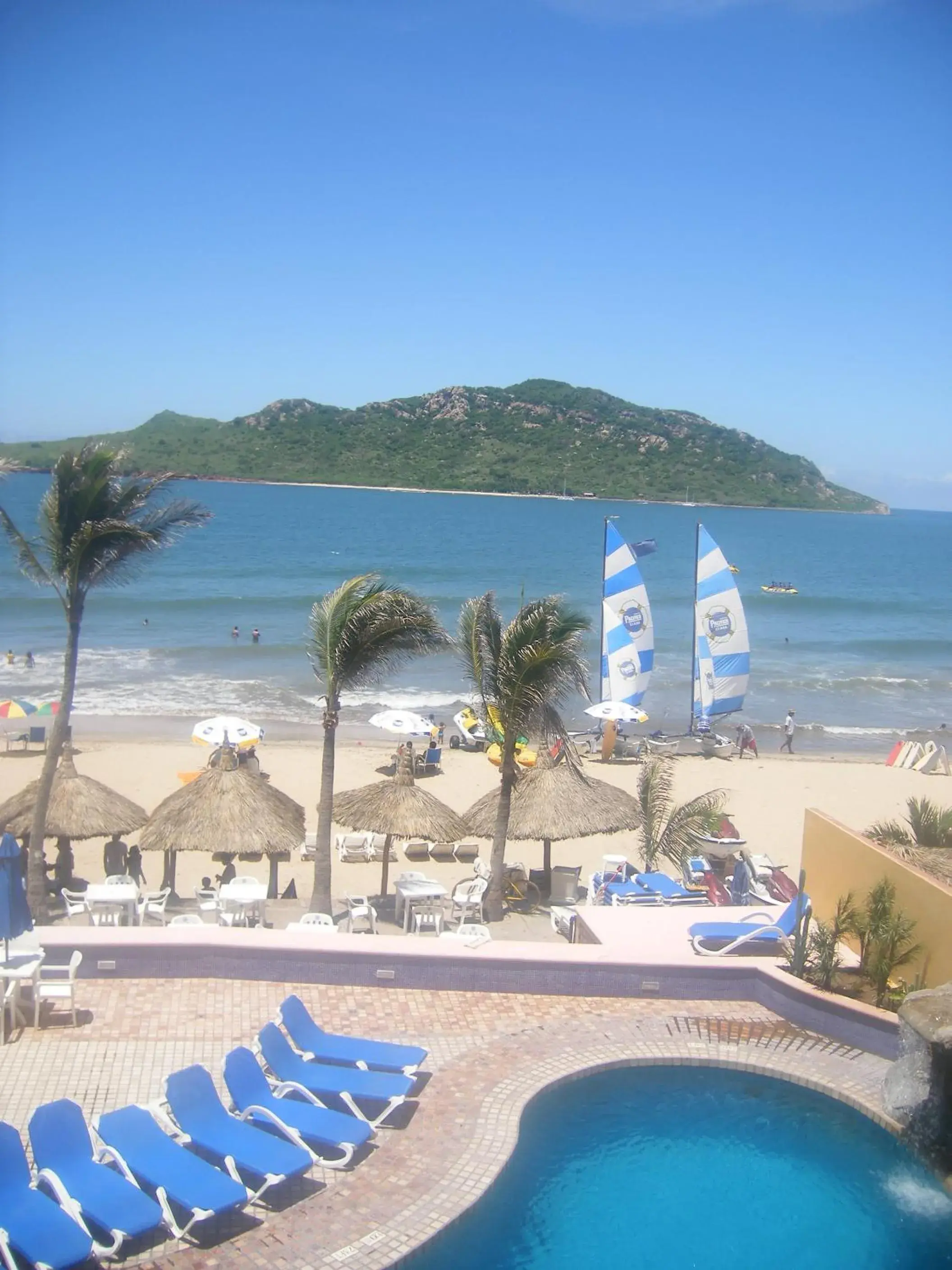 Day, Pool View in Las Flores Beach Resort