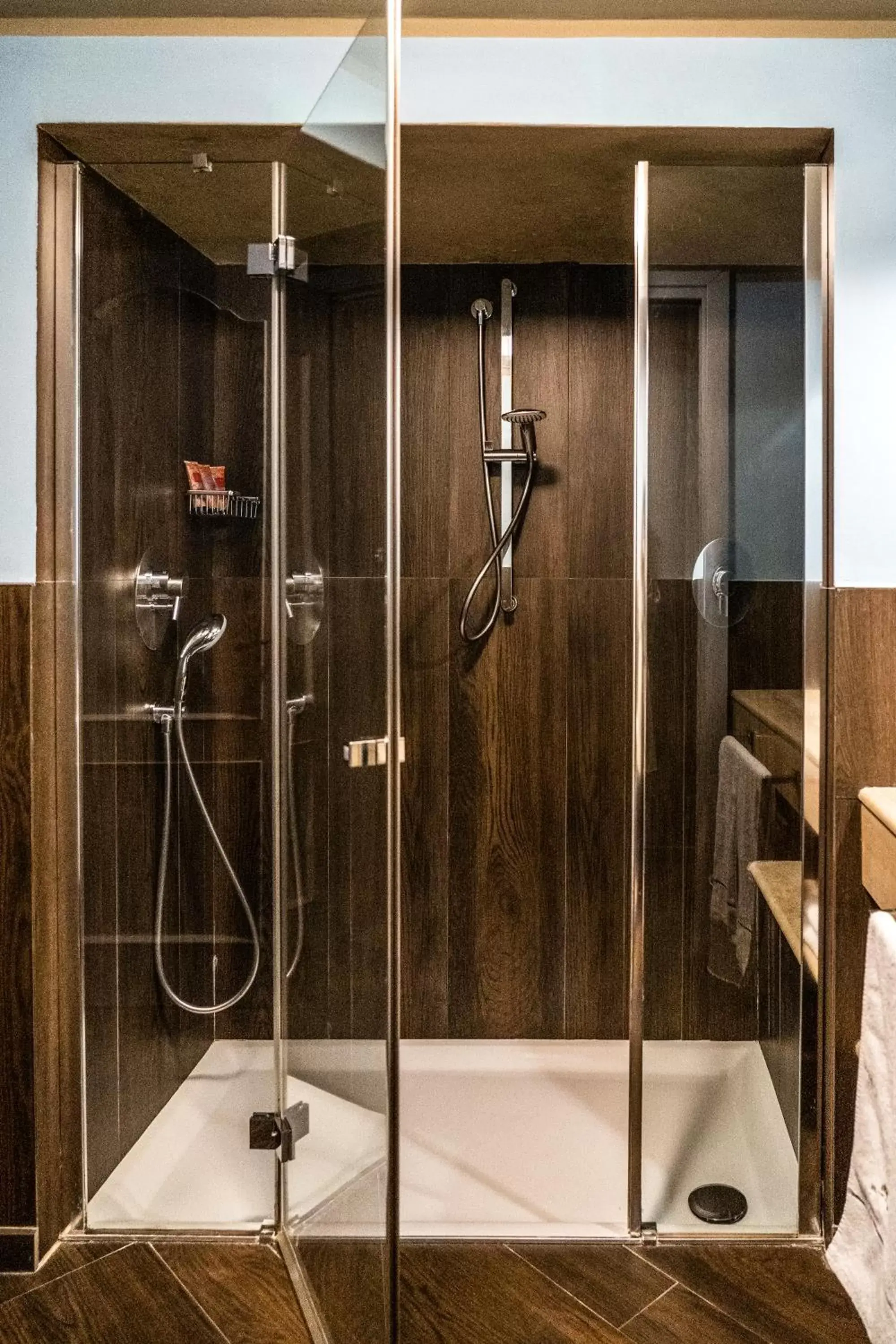 Bathroom in Hotel Villa Carlotta