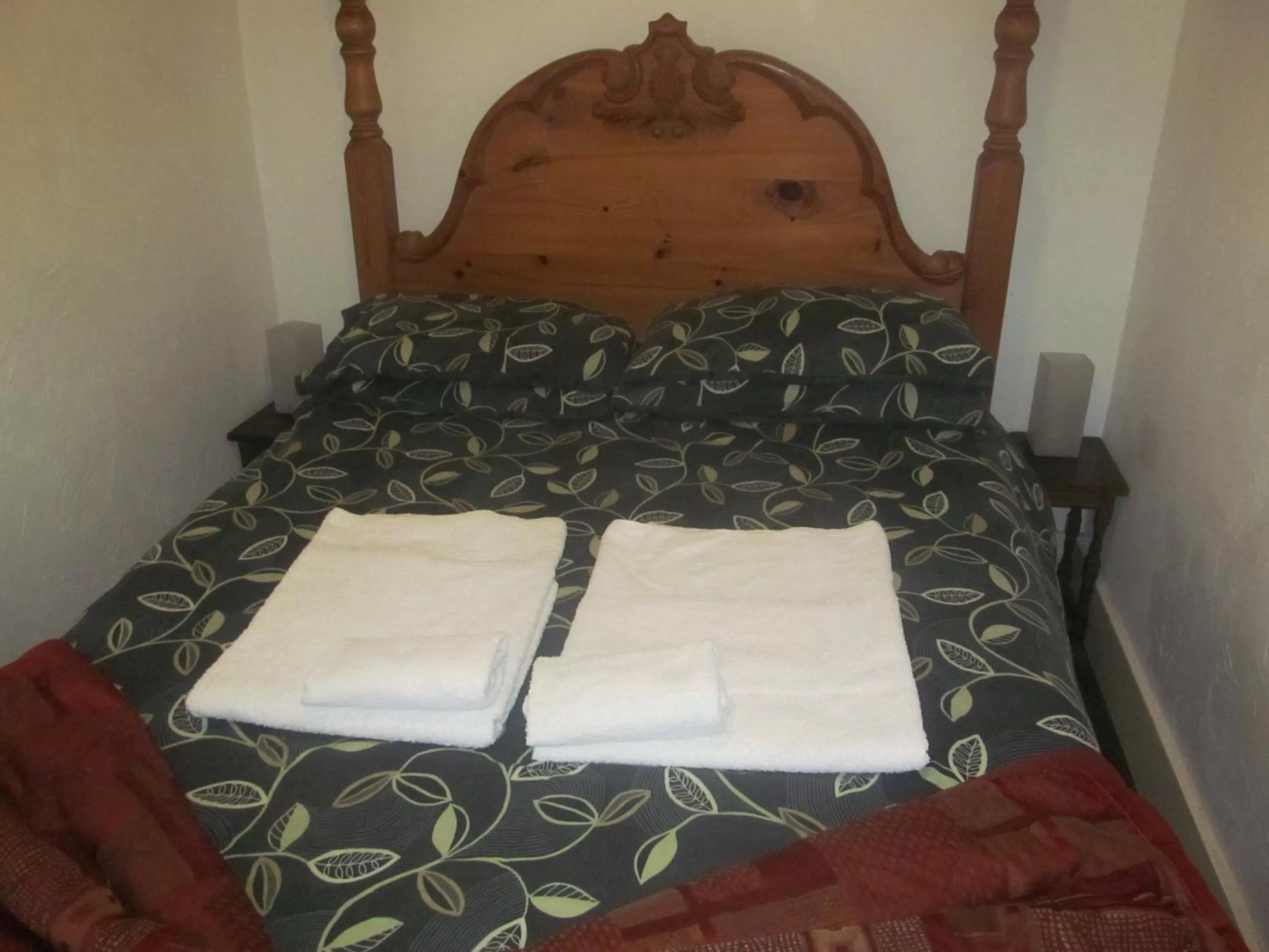 Family Suite with Shower in Upton Cross B&B