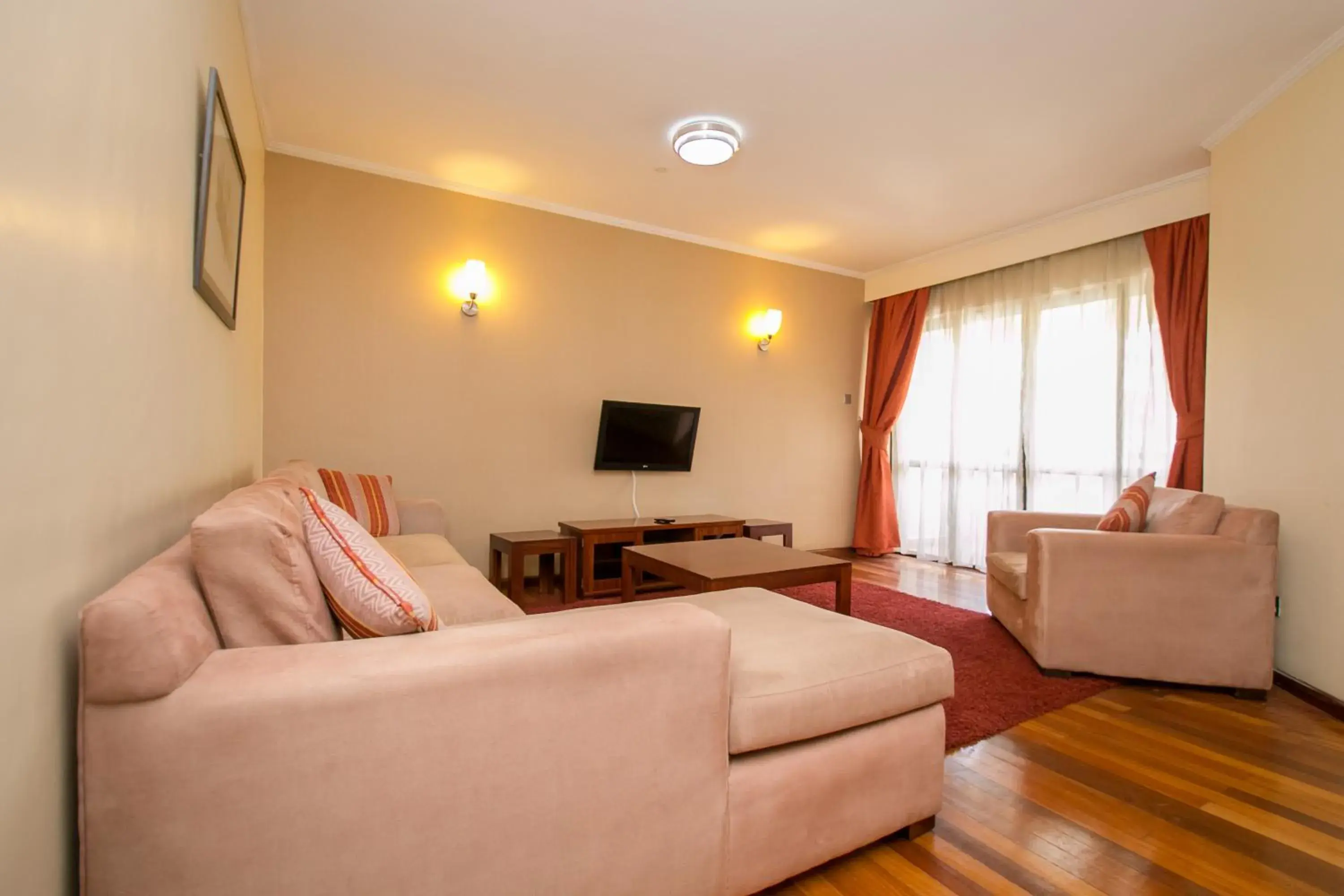 Living room, Seating Area in Waridi Paradise Hotel and Suites