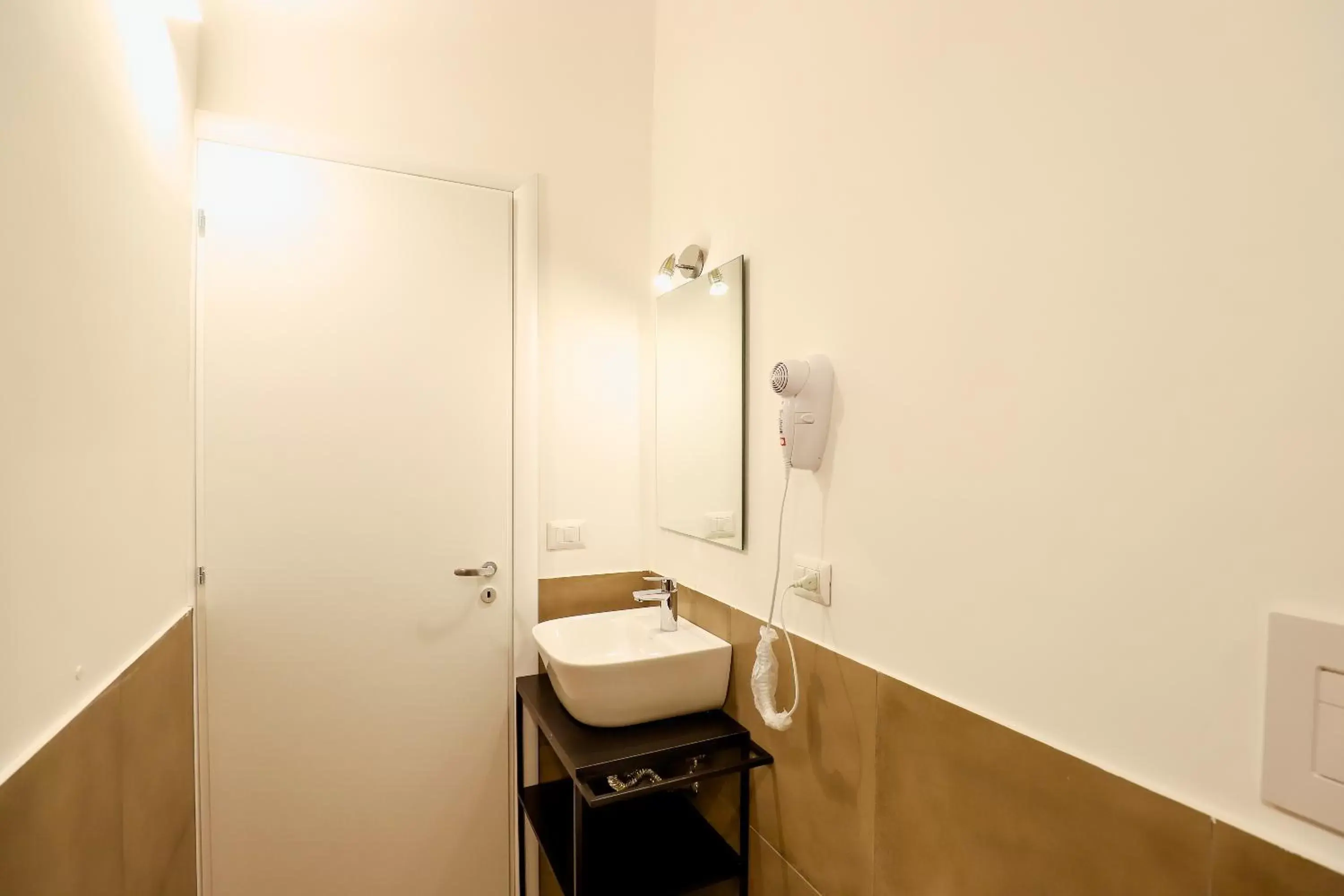 Bathroom in A I R Sant'Anna 44