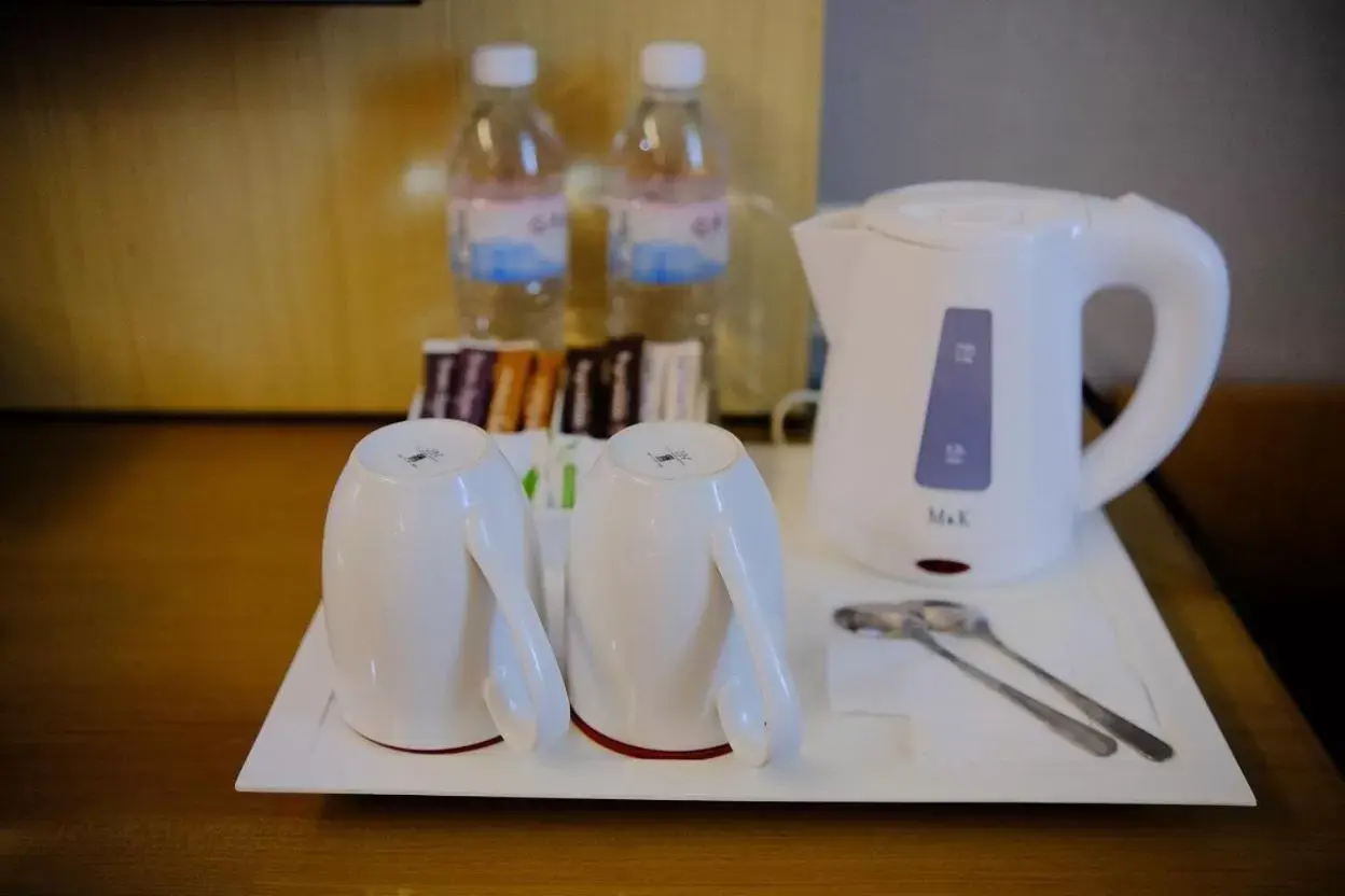 Junior Suite with Pool View in Emersia Hotel and Resort Junior Suite with Pool View in Emersia Hotel and Resort