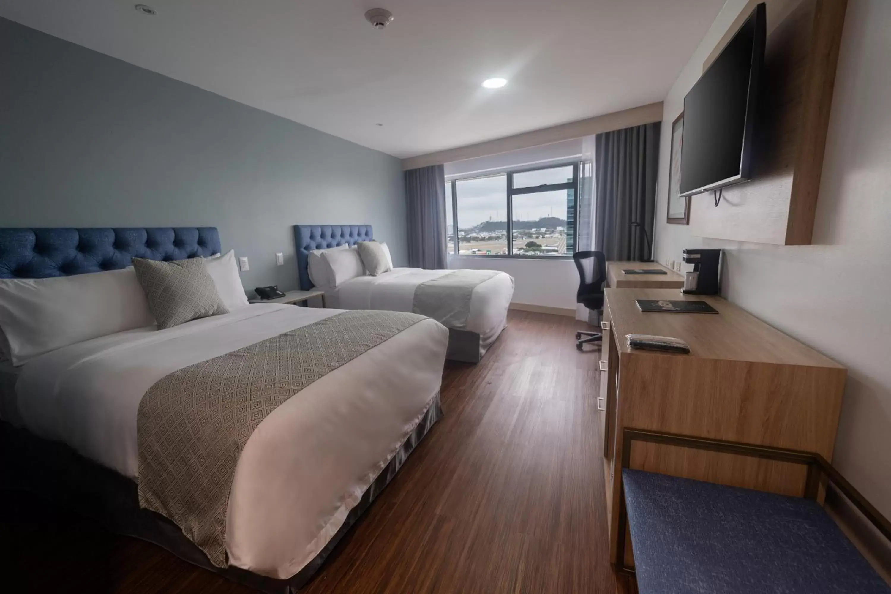 Bed in TRYP by Wyndham Guayaquil