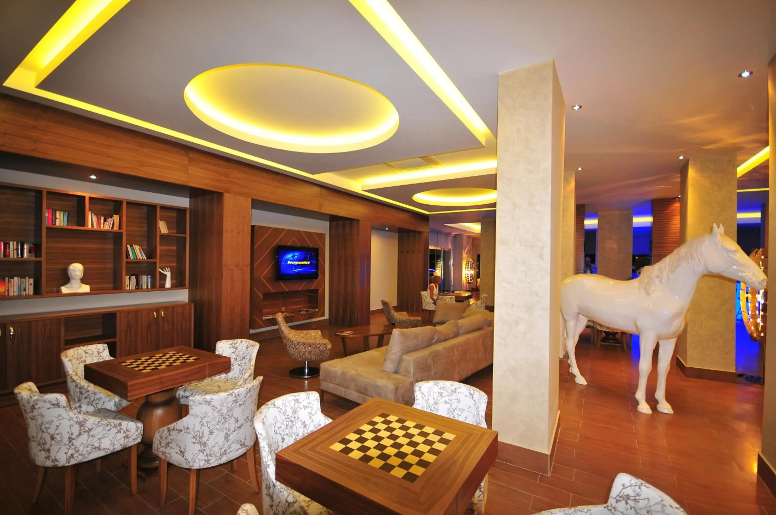 Lounge or bar in Blue Bay Platinum