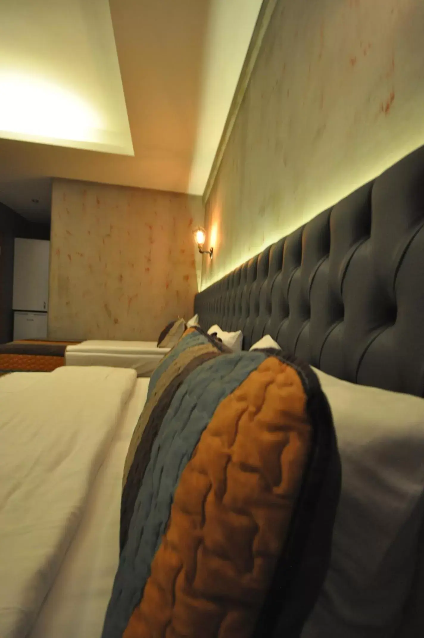 Bed in Retropera Hotel