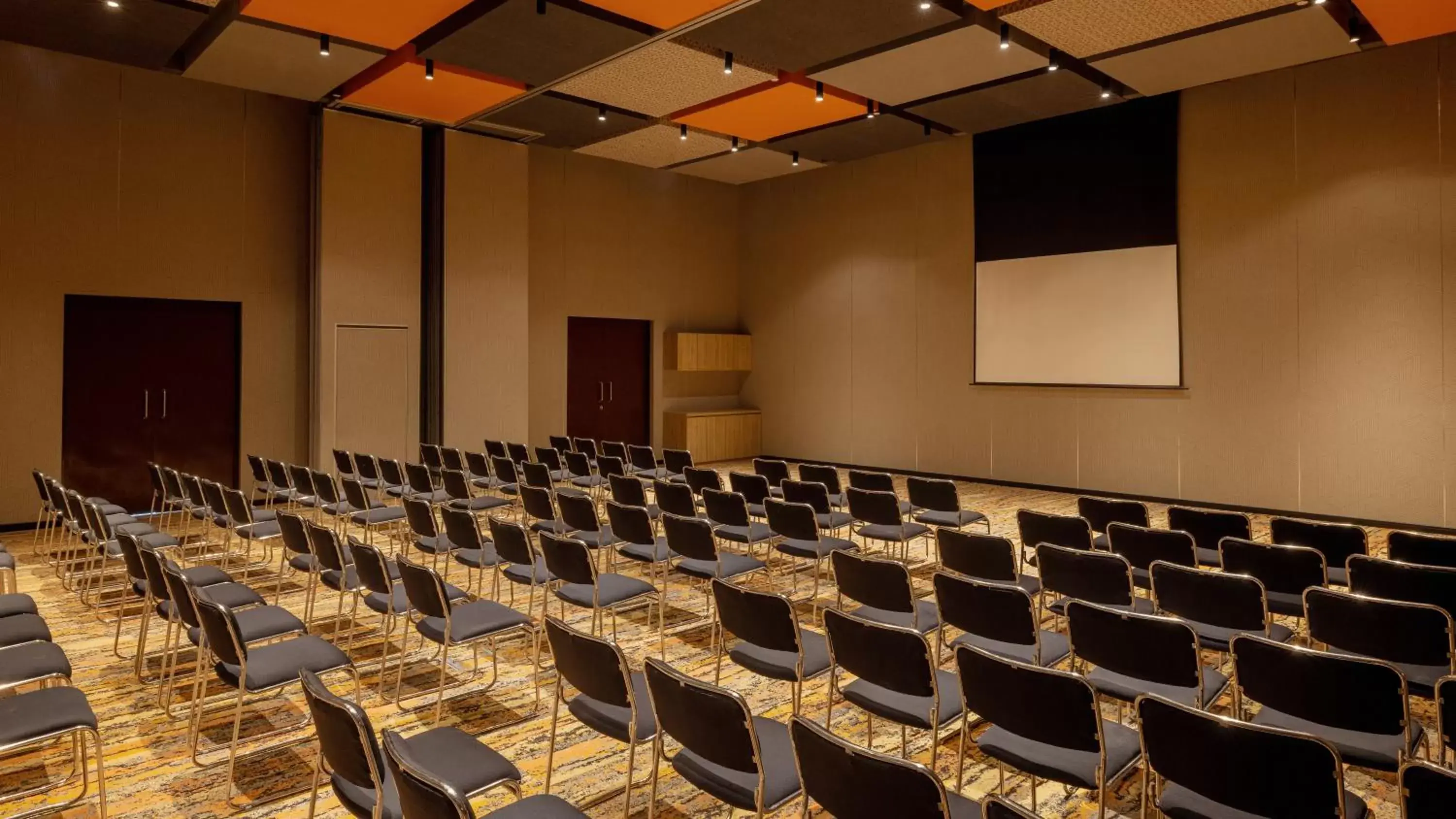 Meeting/conference room in ibis Thane