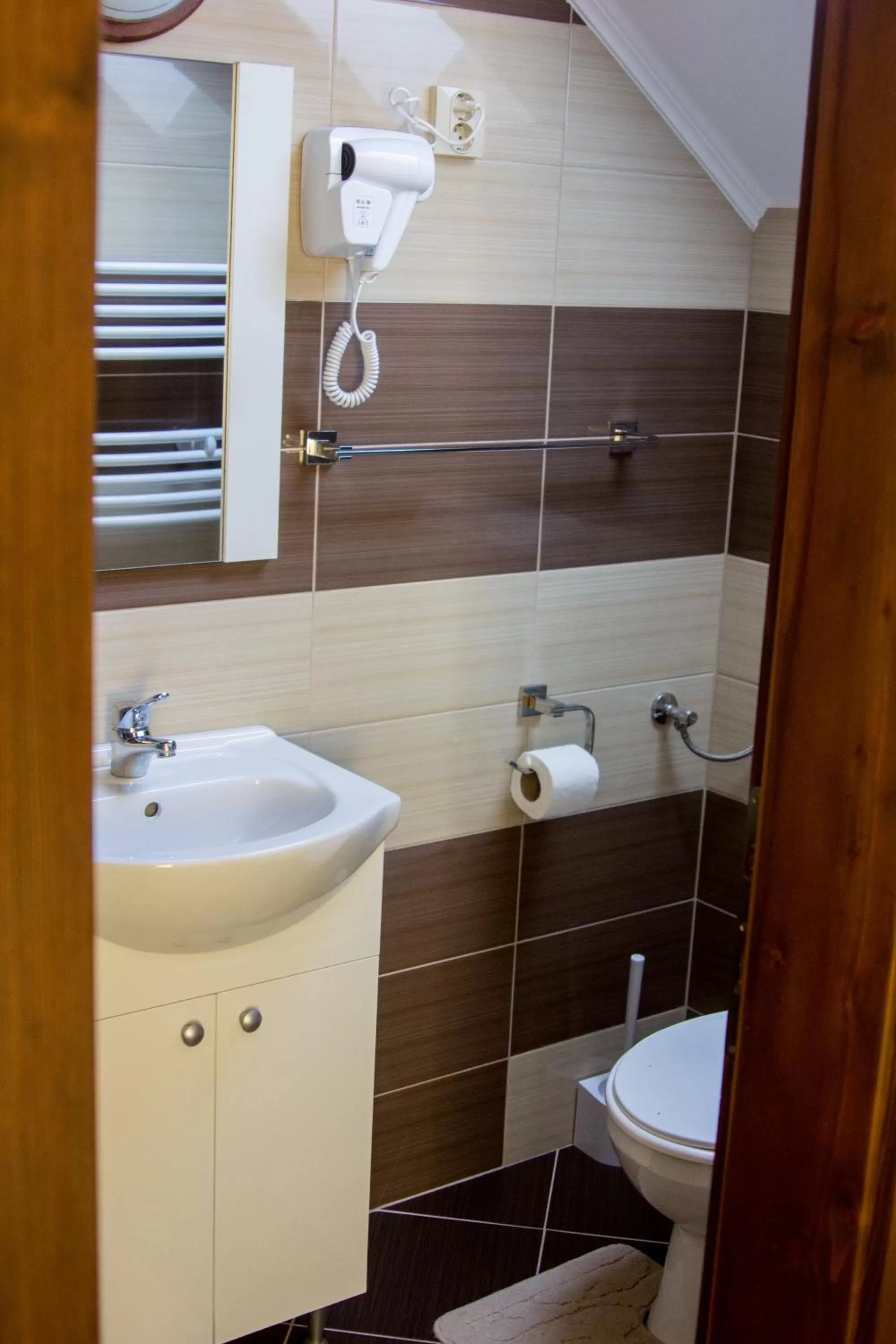 Bathroom in Hazanéző Panzió