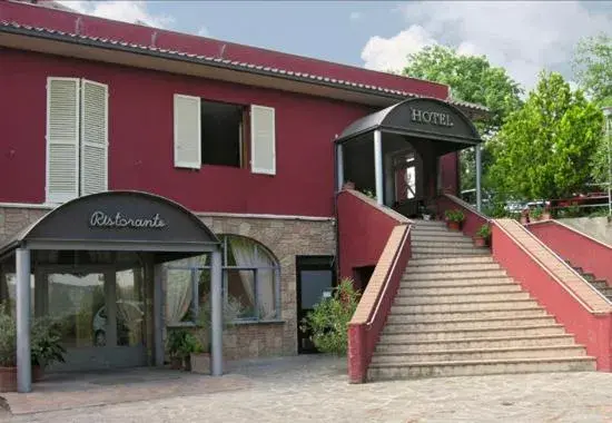 Property Building in Hotel Cavalieri