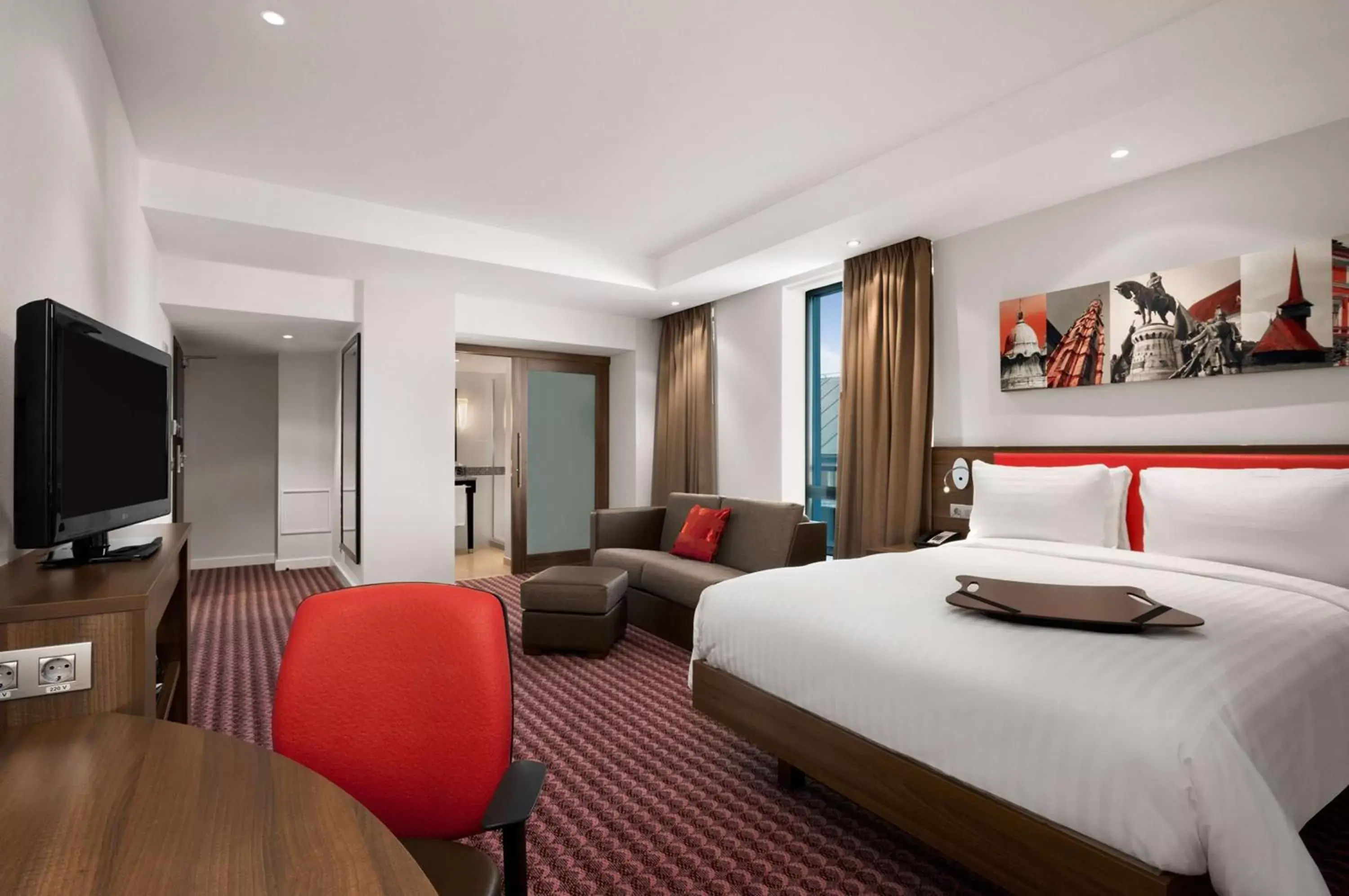 Bedroom, Bed in Hampton by Hilton Cluj-Napoca Bedroom, Bed in Hampton by Hilton Cluj-Napoca