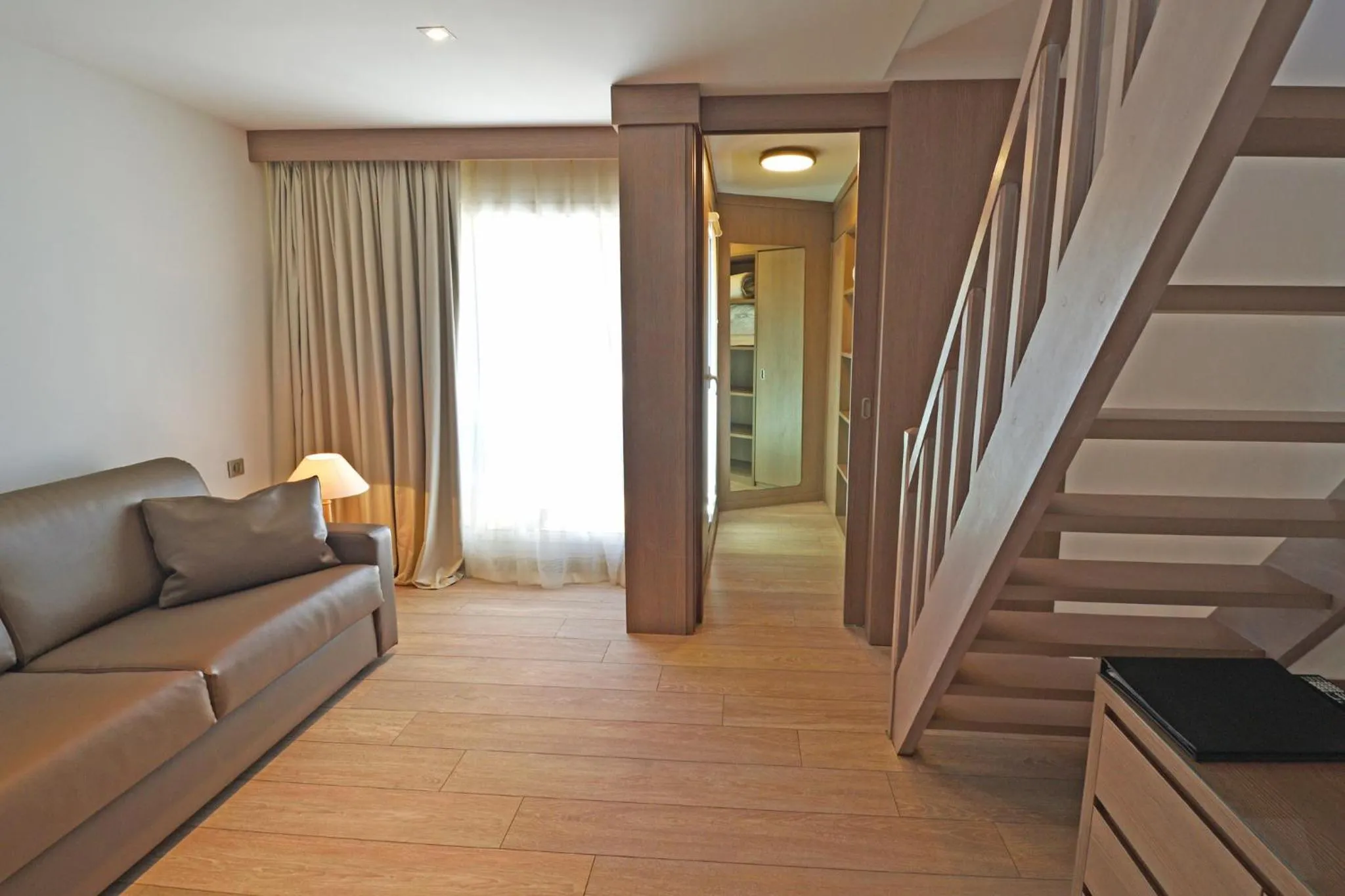 Bedroom in Hôtel Le Rocher