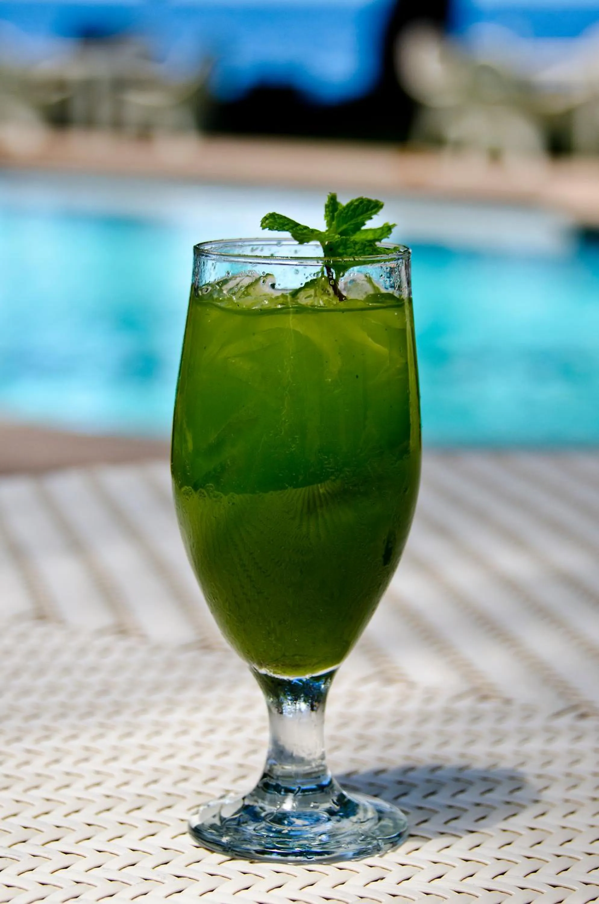 Alcoholic drinks in Mike's Dauin Dive Resort