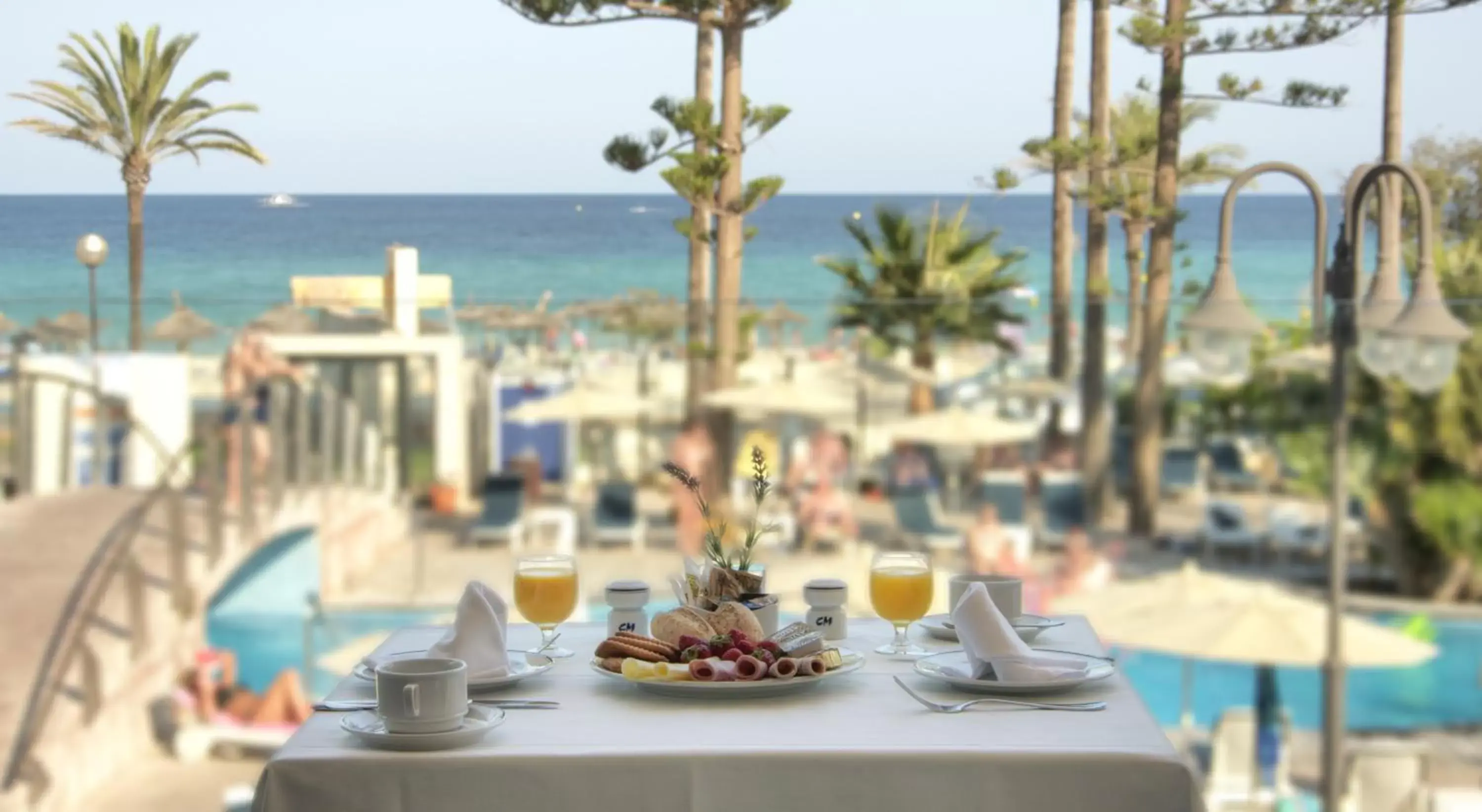 Breakfast, Restaurant/Places to Eat in CM Playa del Moro