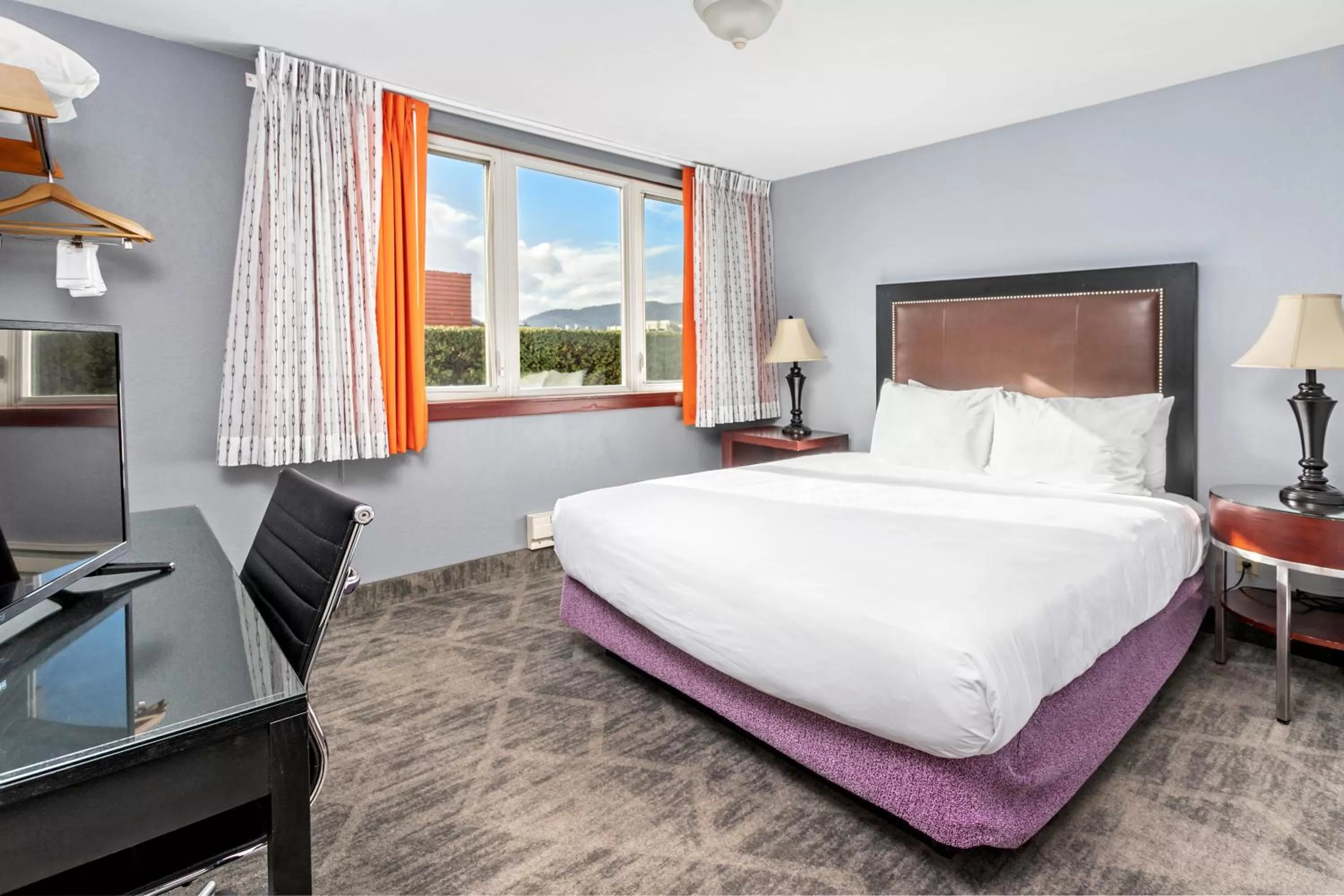 Bedroom, Bed in Inn at Seaside