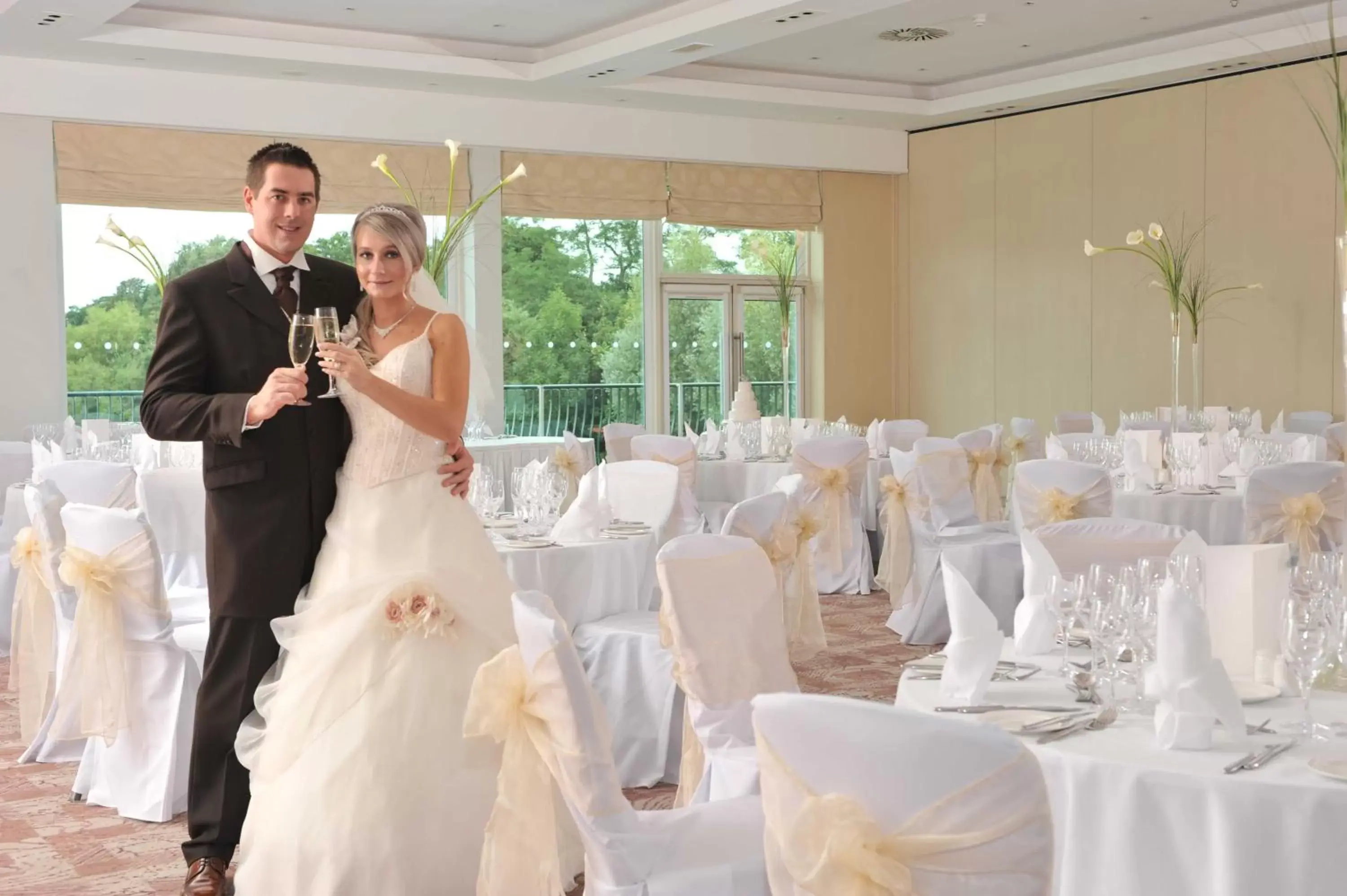 Meeting/conference room, Banquet Facilities in Crowne Plaza Marlow, an IHG Hotel