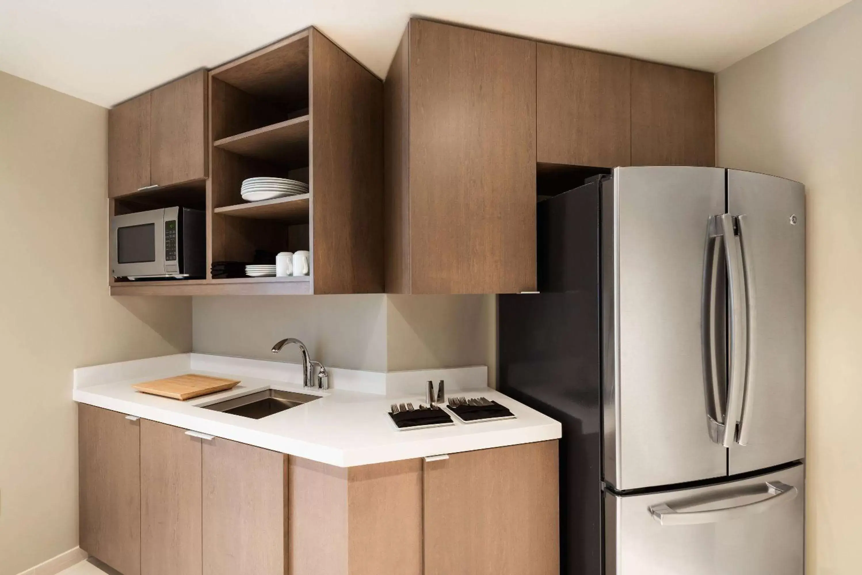 Photo of the whole room, Kitchen/Kitchenette in Wyndham Grand Jupiter at Harbourside Place