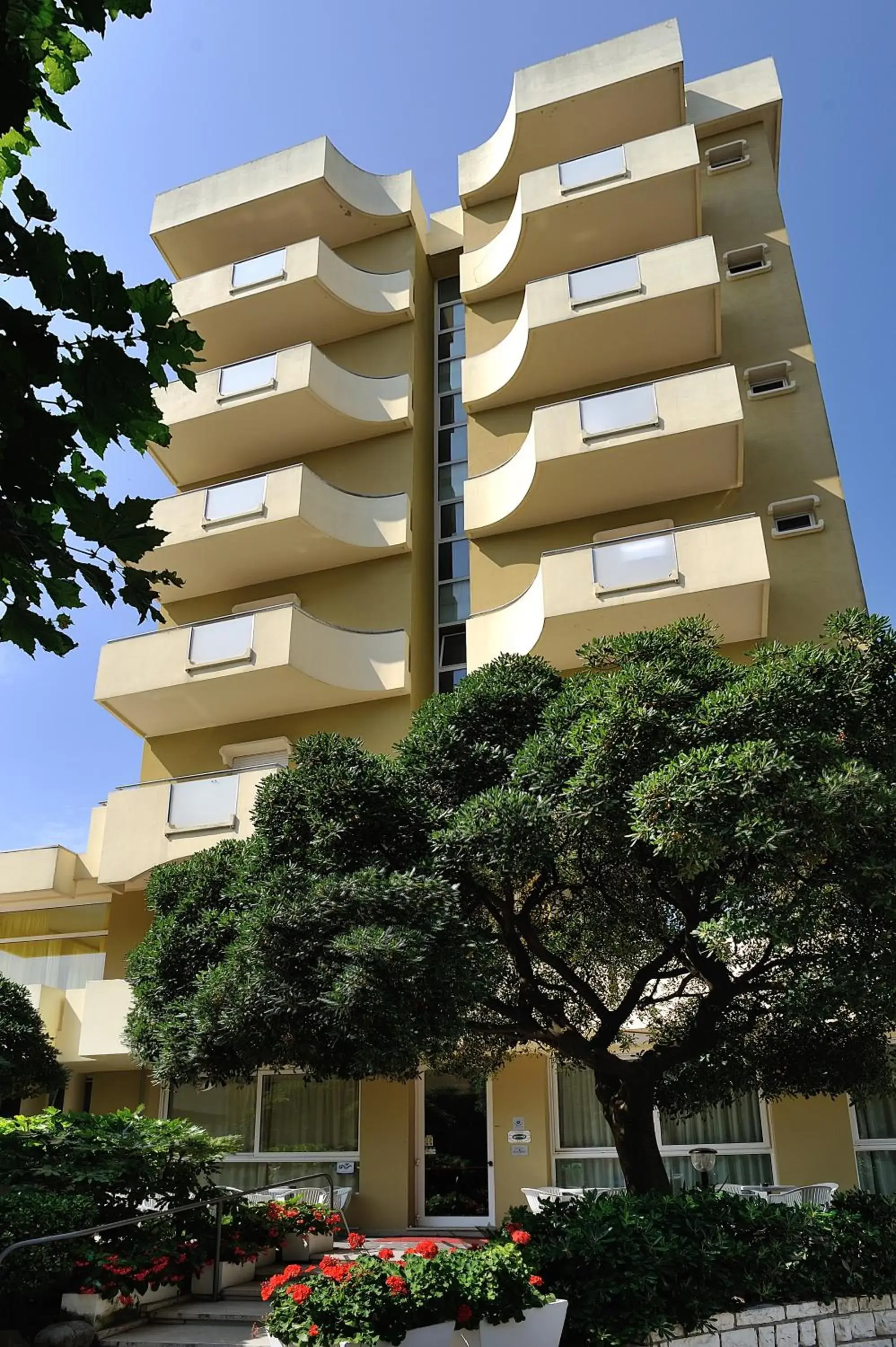 Facade/entrance, Property Building in Hotel Oceanic