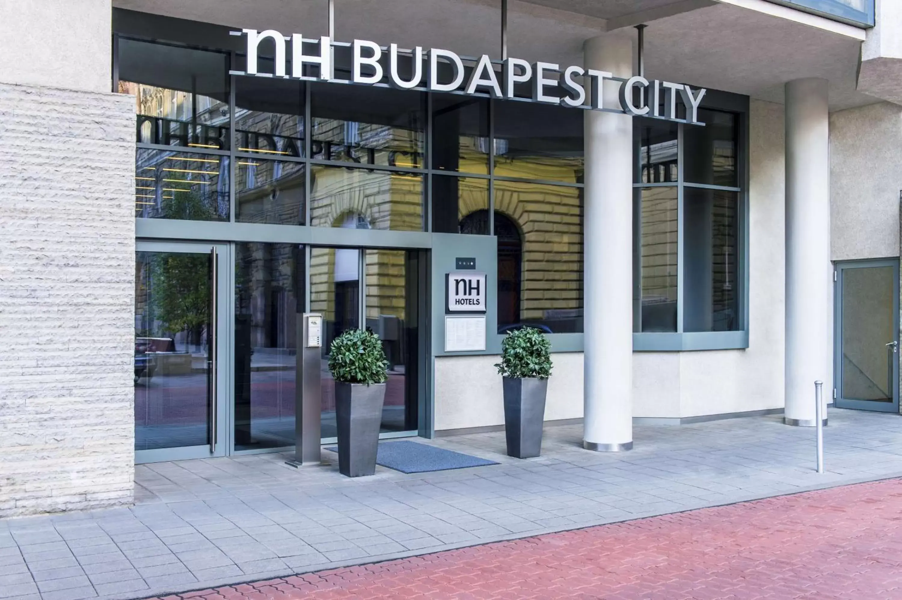 Property building in NH Budapest City