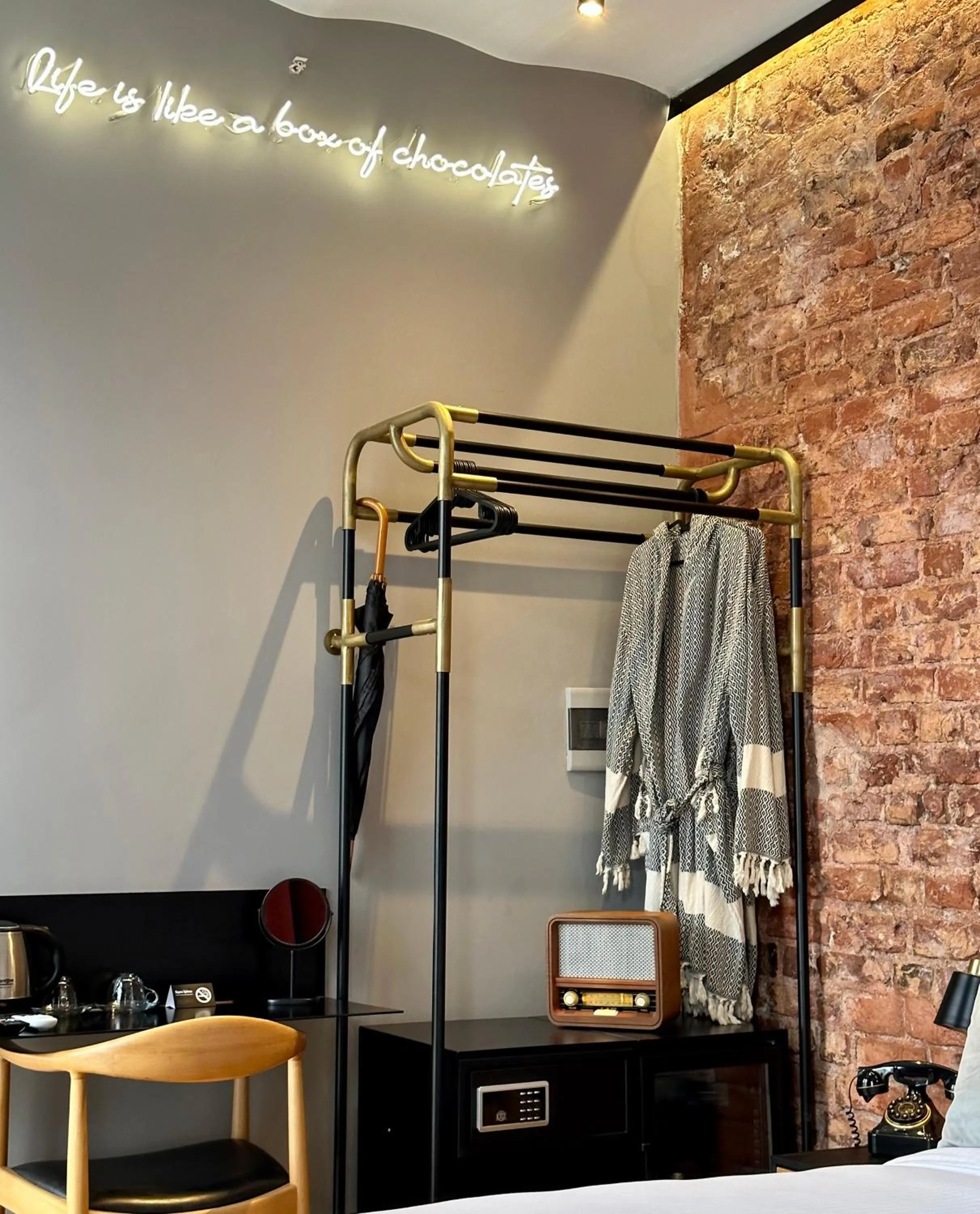 wardrobe in RUZ Hotels