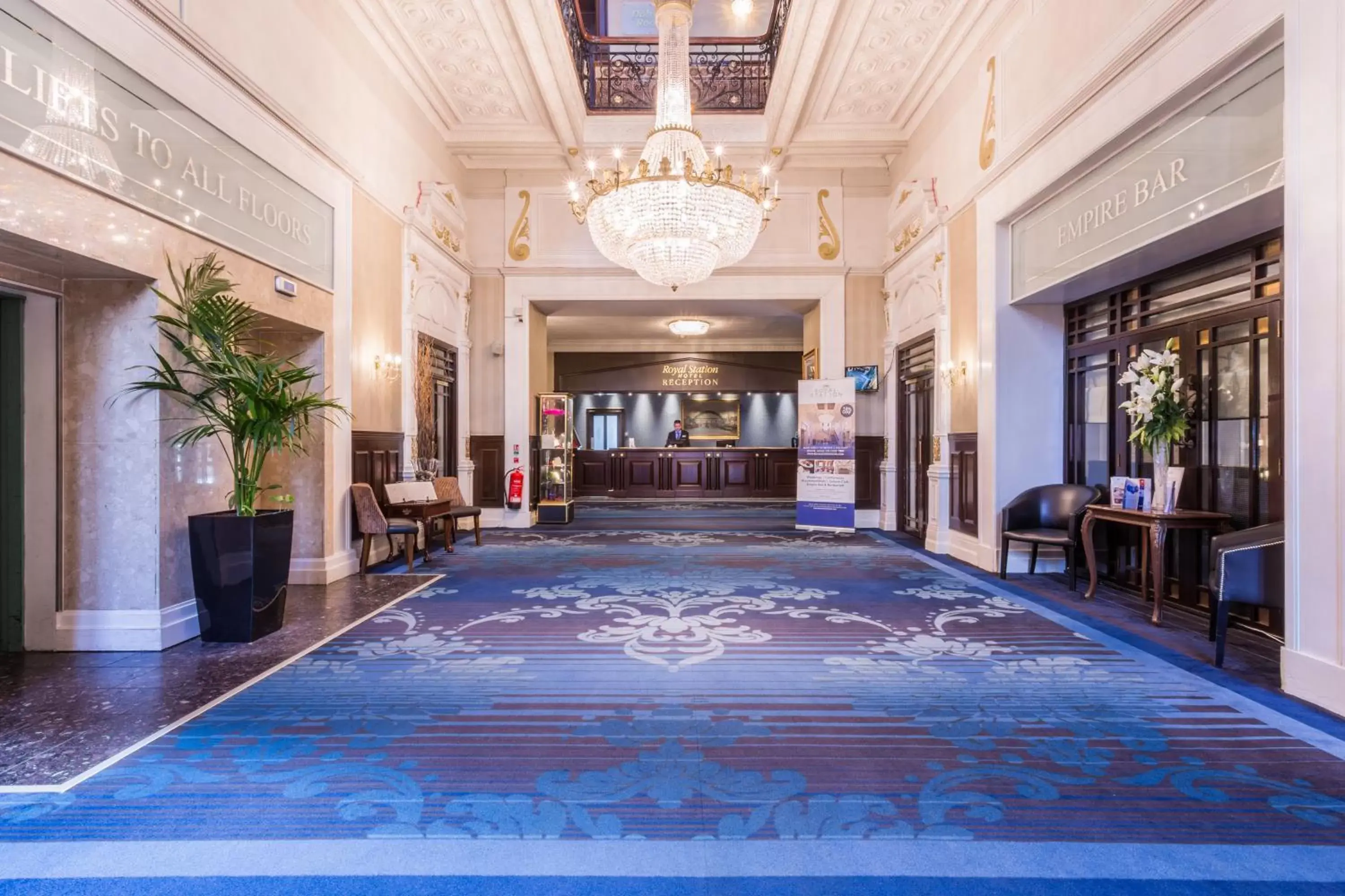 Lobby or reception, Swimming Pool in Royal Station Hotel- Part of the Cairn Collection