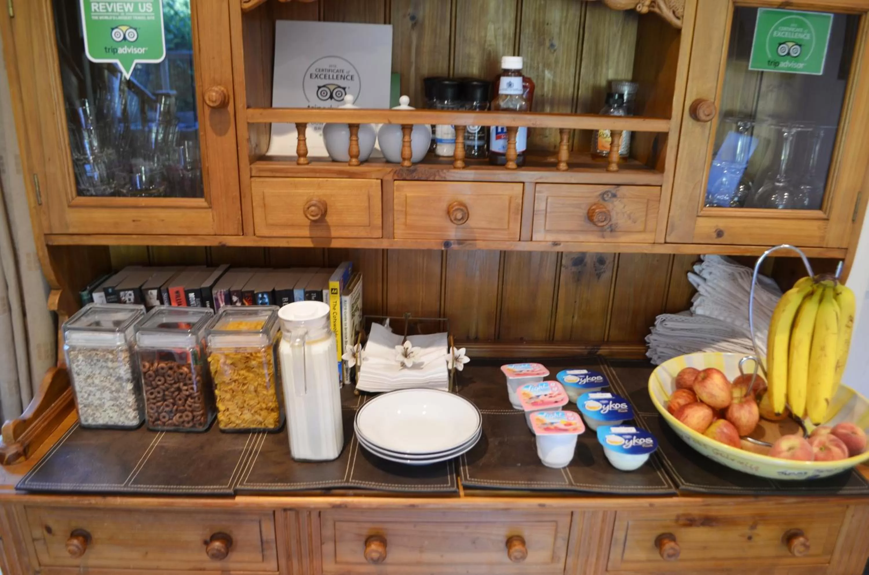 Dining area in Hanger Down House Bed and Breakfast