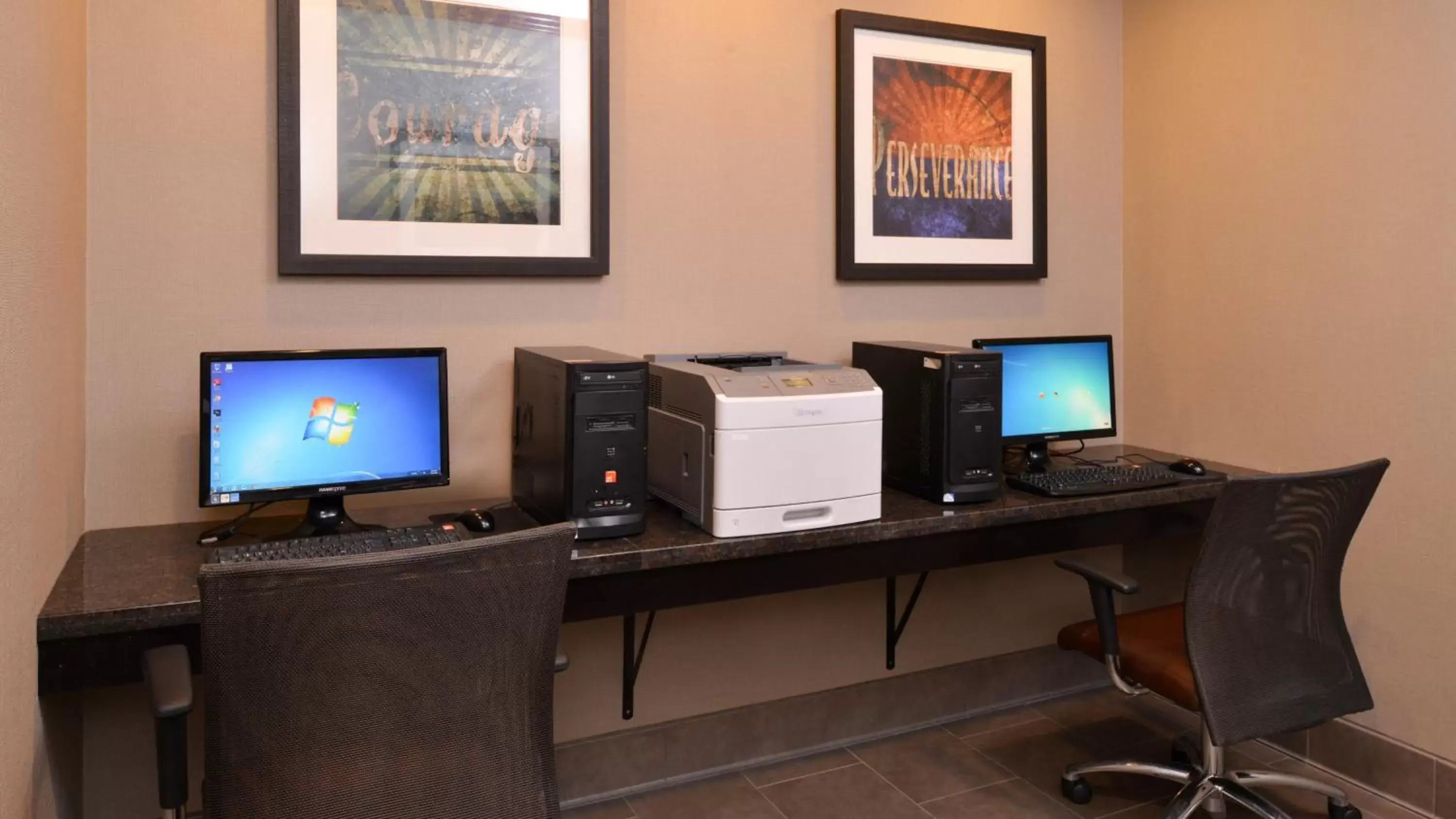 Other, Business Area/Conference Room in Staybridge Suites Sioux Falls at Empire Mall, an IHG Hotel