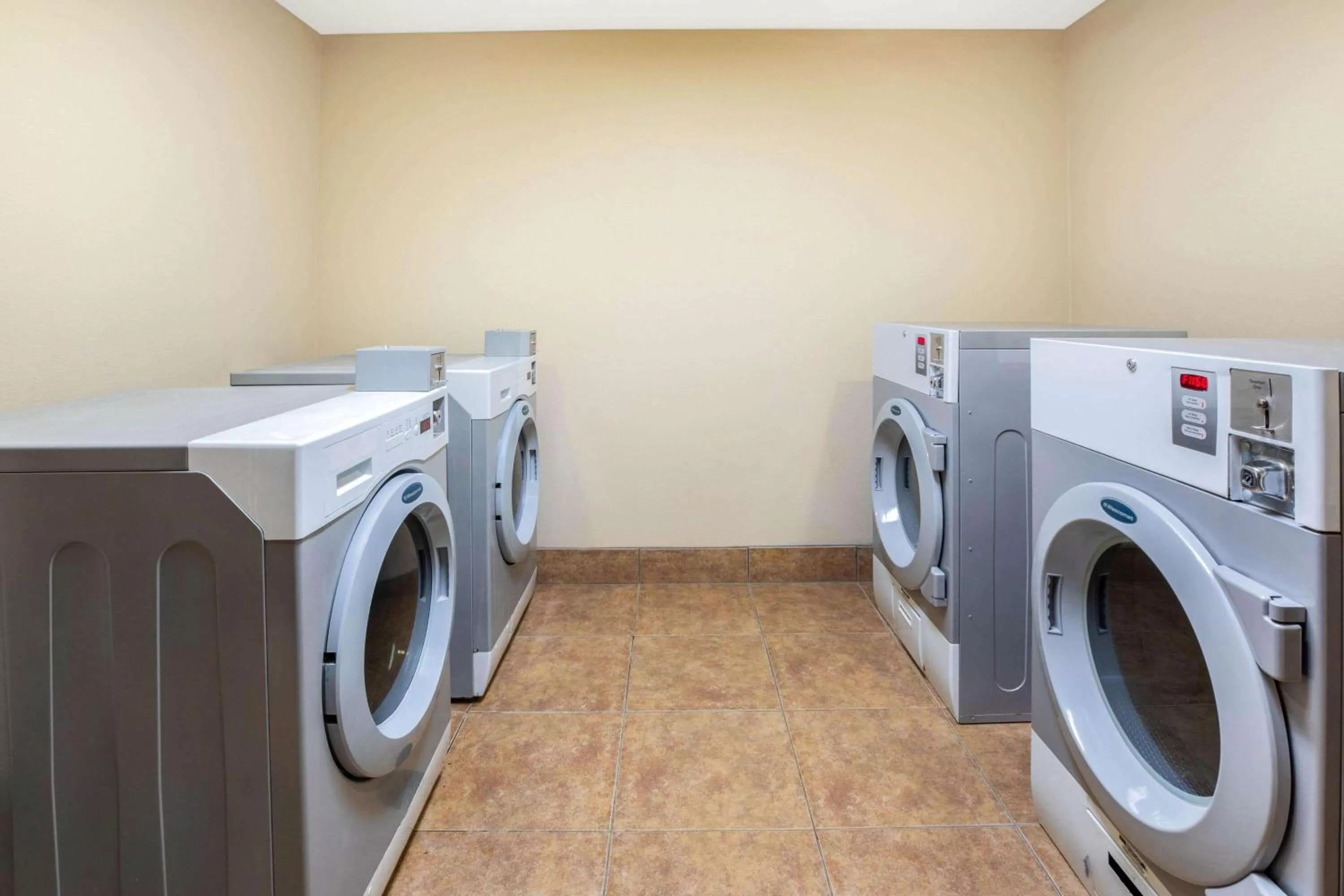 On site in La Quinta by Wyndham Floresville