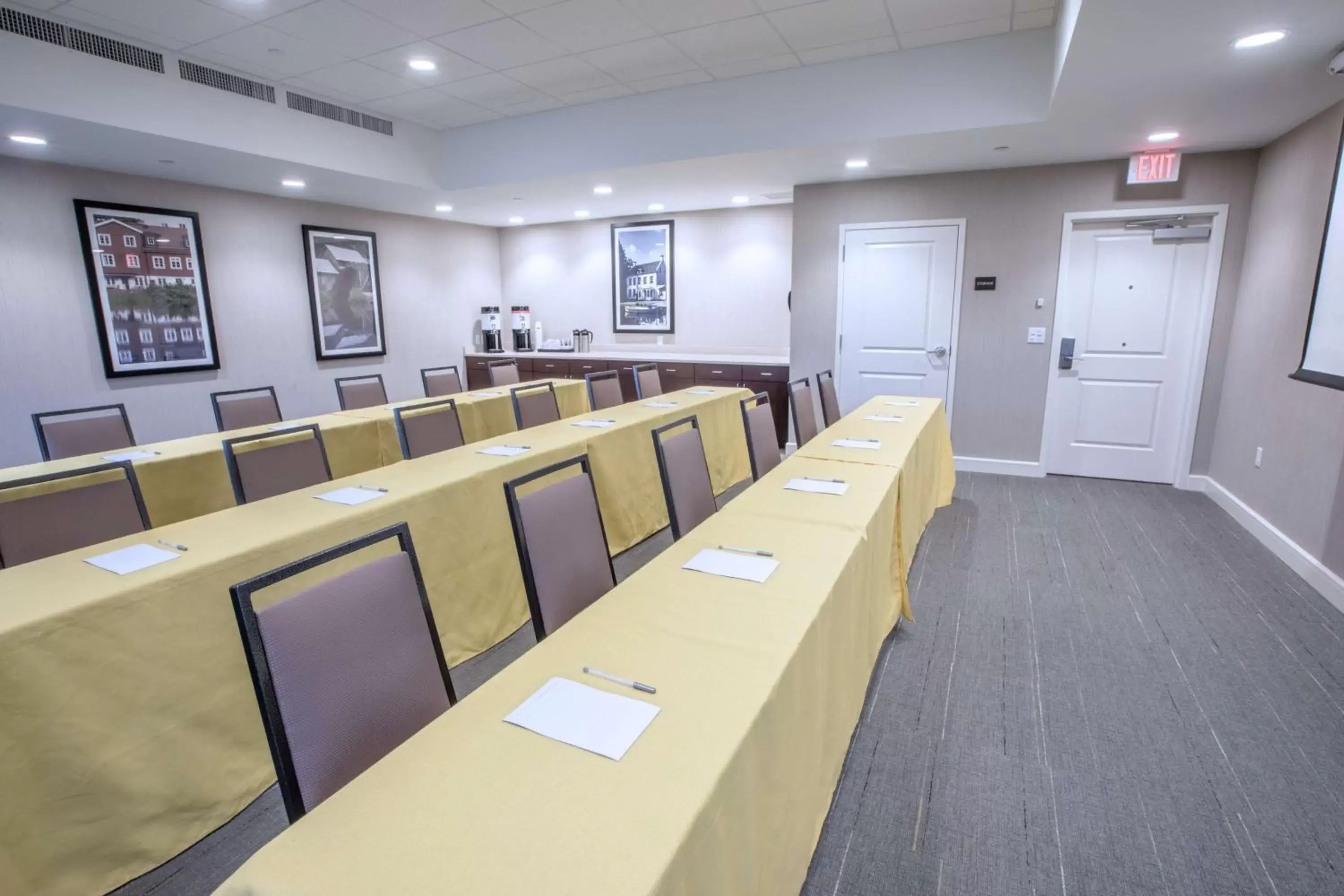 Meeting/conference room in Hampton Inn by Hilton Amesbury, MA