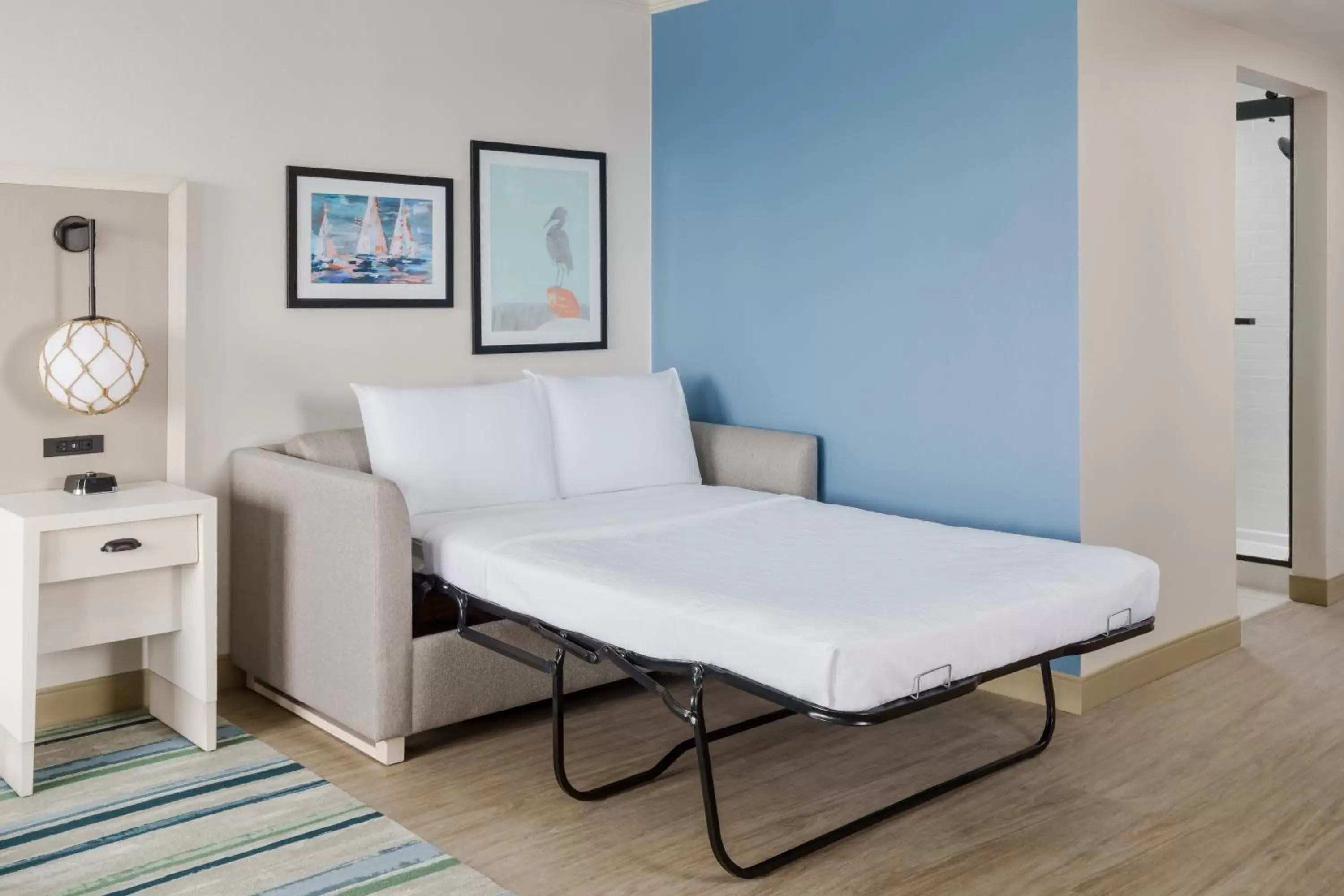 Bedroom, Seating Area in Hilton Garden Inn Ocean City Oceanfront