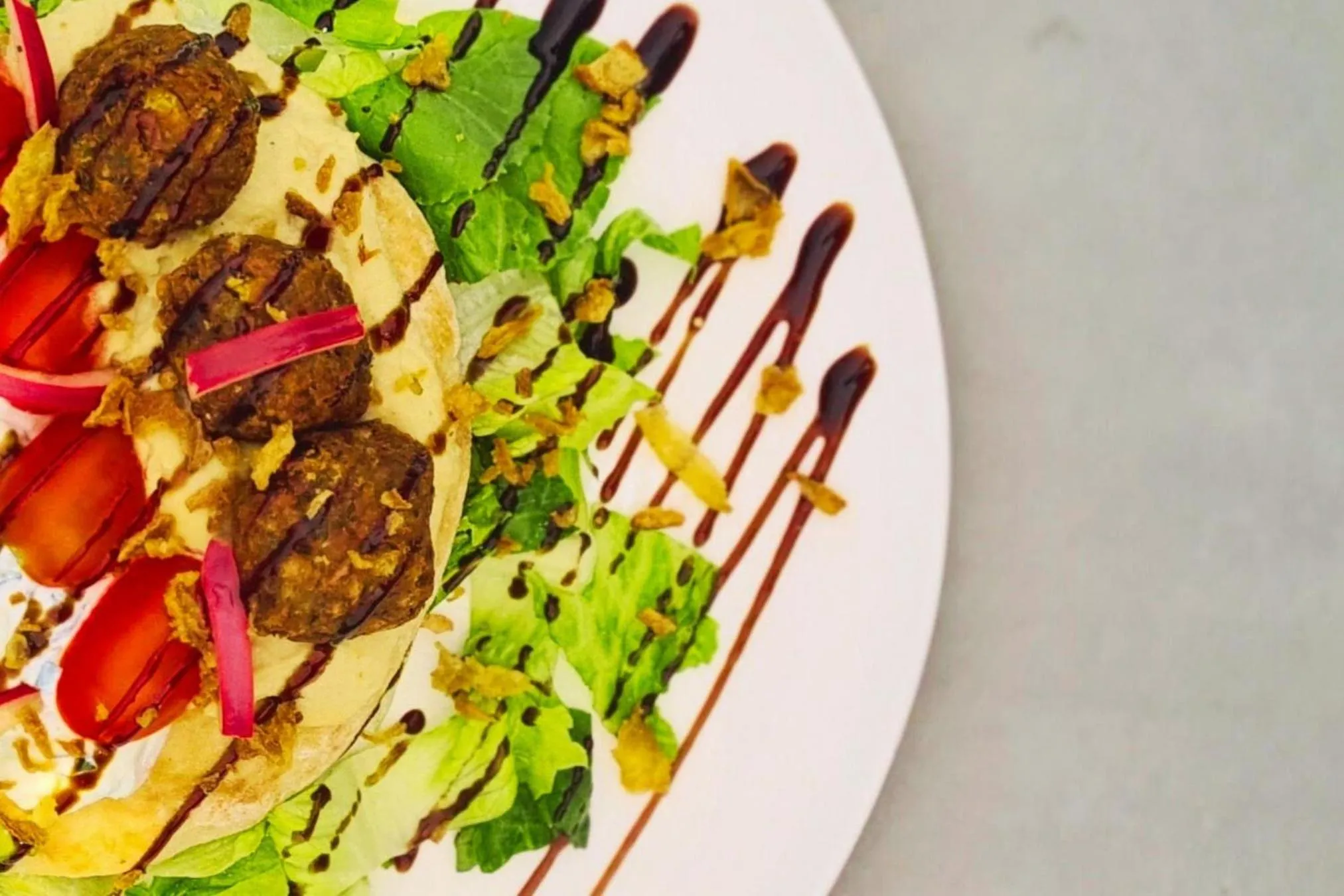 Restaurant/places to eat in Sporting House Hôtel