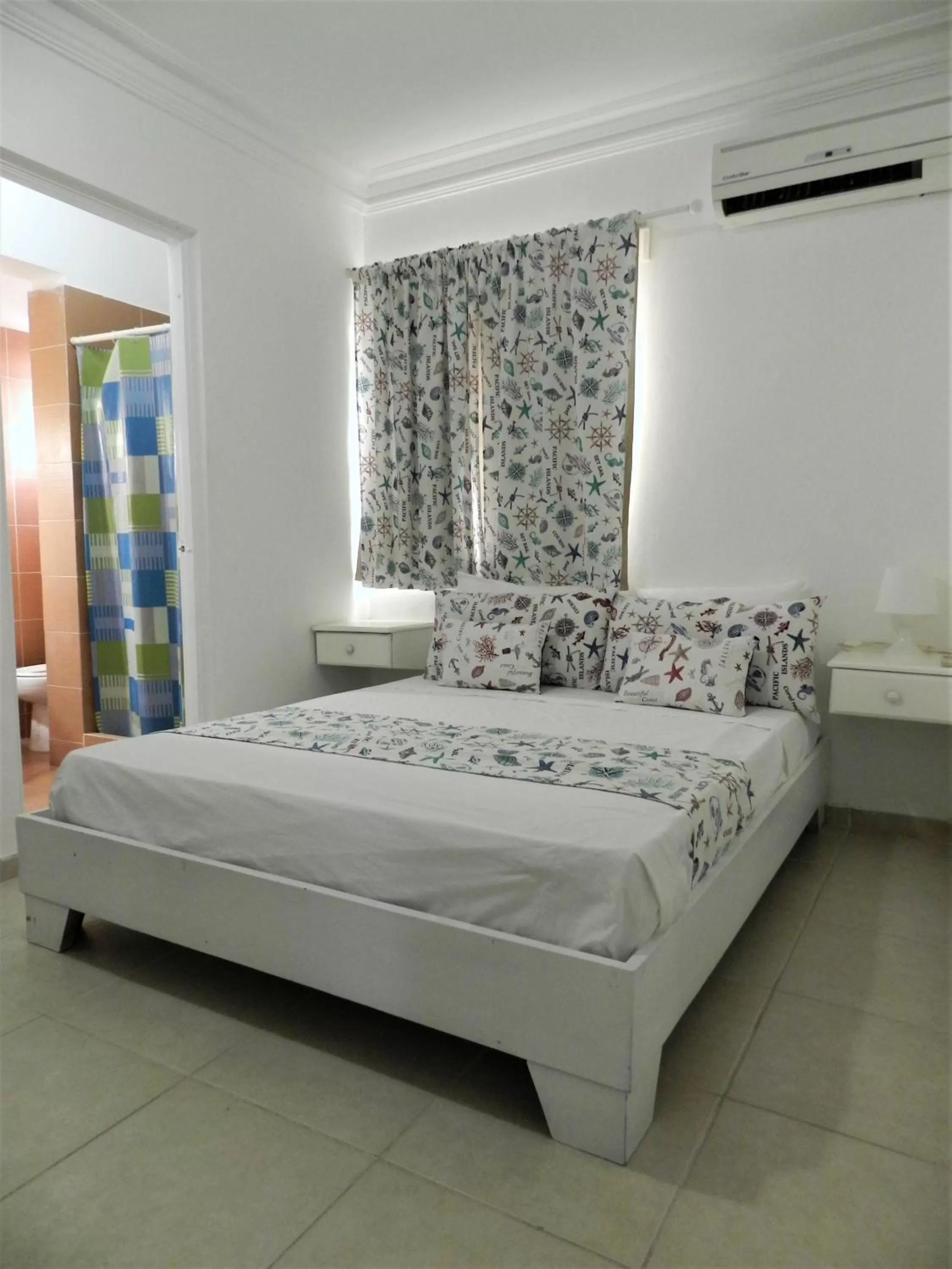 Bedroom, Bed in Karimar Beach Condo Hotel