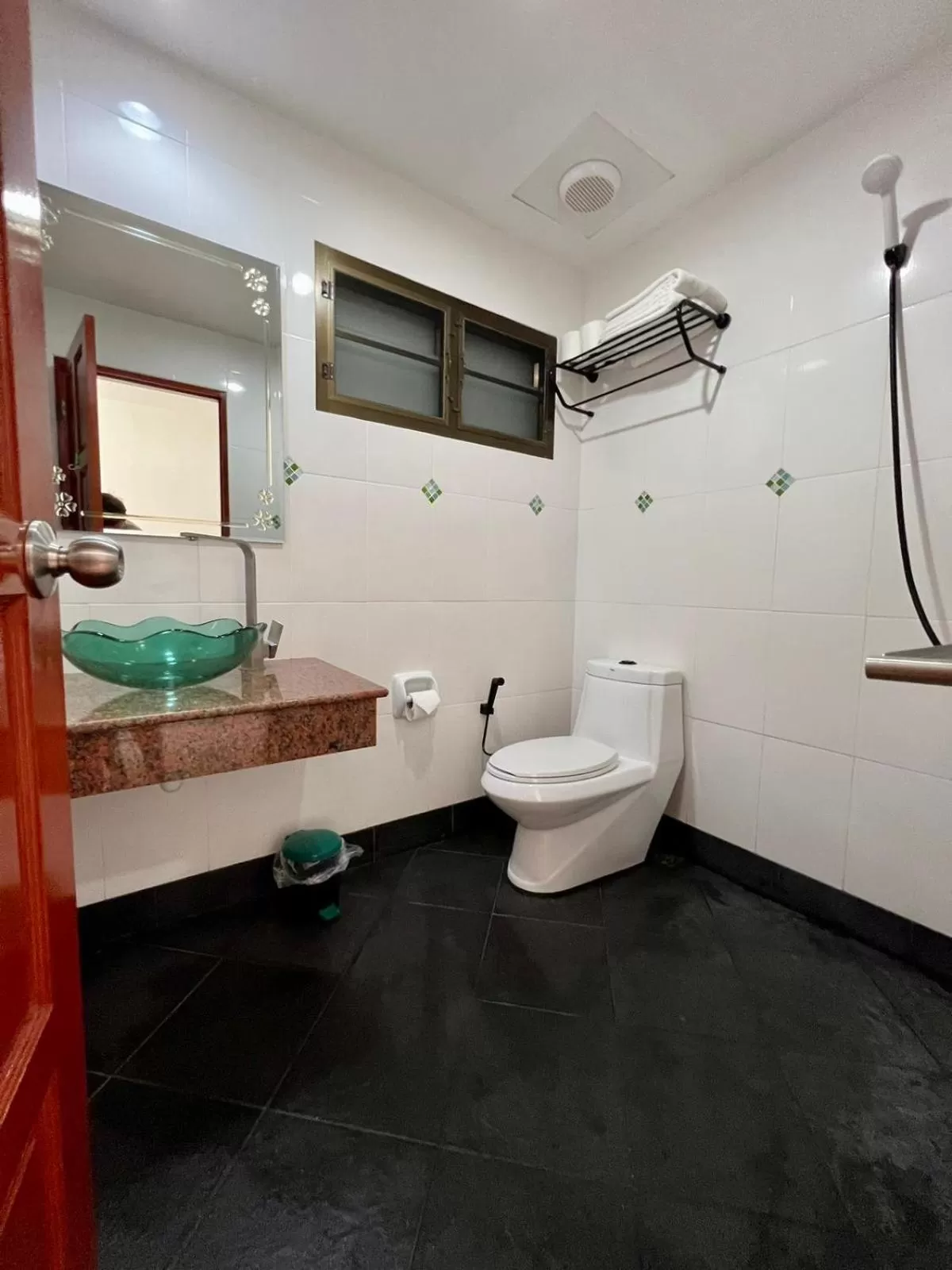 Mountain Seaview Luxury Apartments