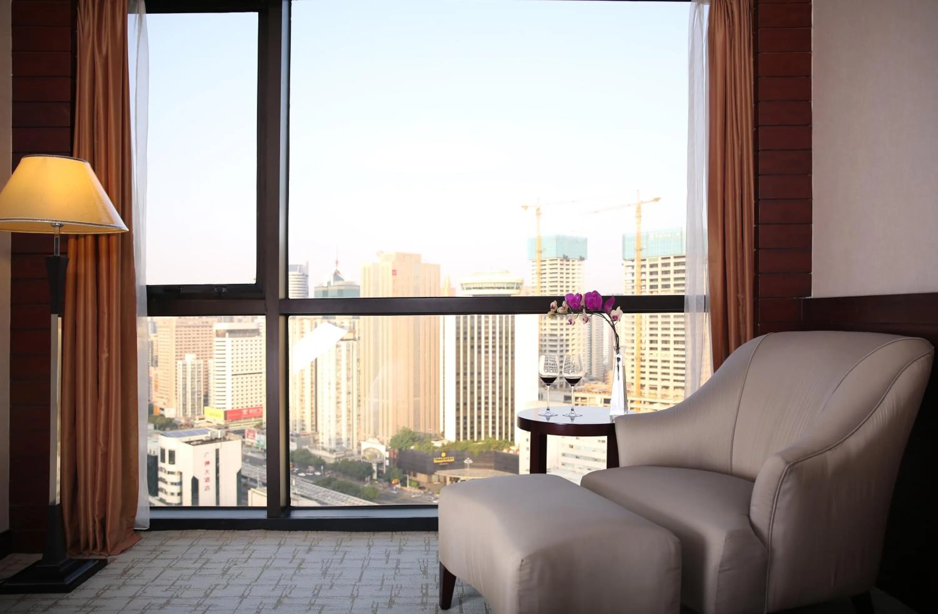 Felicity Hotel Shenzhen, Luohu Railway Station