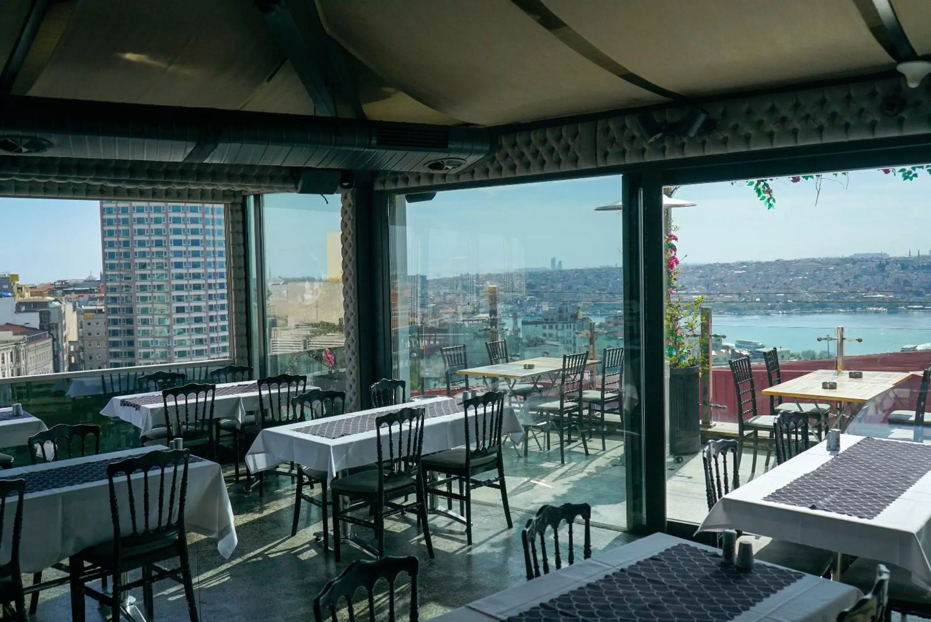 Balcony/Terrace, Restaurant/Places to Eat in Hotel Troya