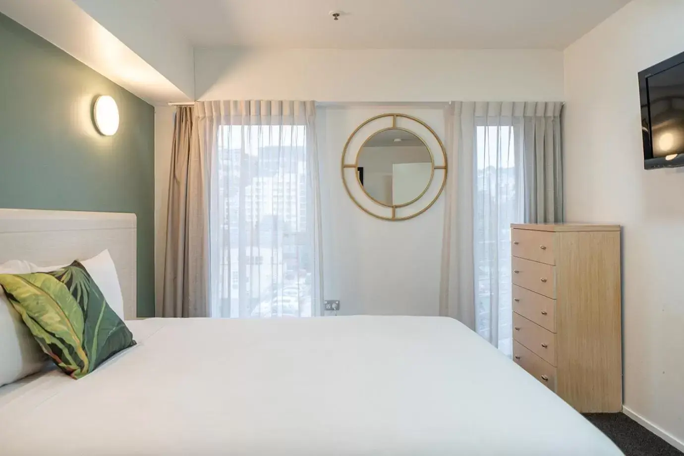 Two-Bedroom Apartment with Kitchen in Mercure Wellington Central City Hotel and Apartments Two-Bedroom Apartment with Kitchen in Mercure Wellington Central City Hotel and Apartments