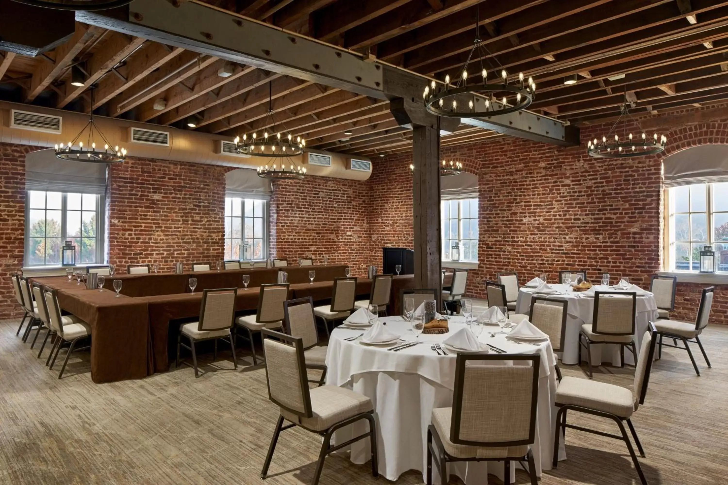Meeting/conference room, Restaurant/Places to Eat in Craddock Terry Hotel, Lynchburg, a Tribute Portfolio Hotel
