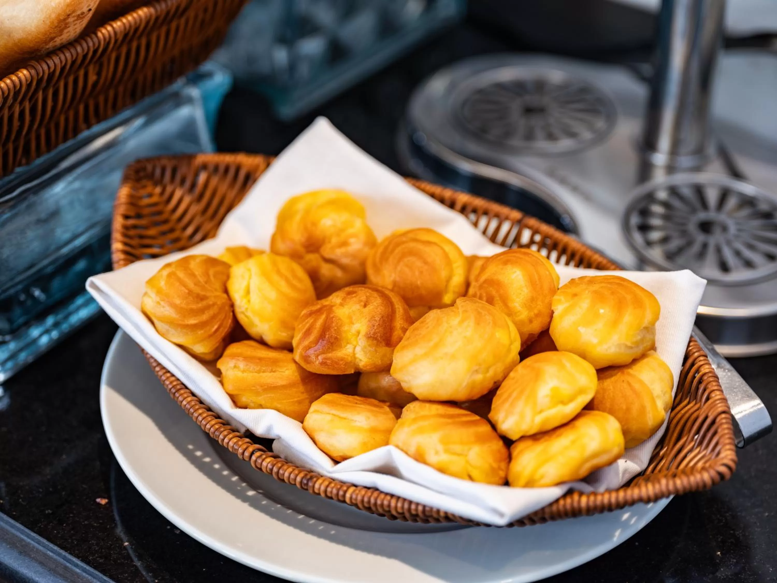 Restaurant/places to eat in The Flower Boutique Hotel & Travel