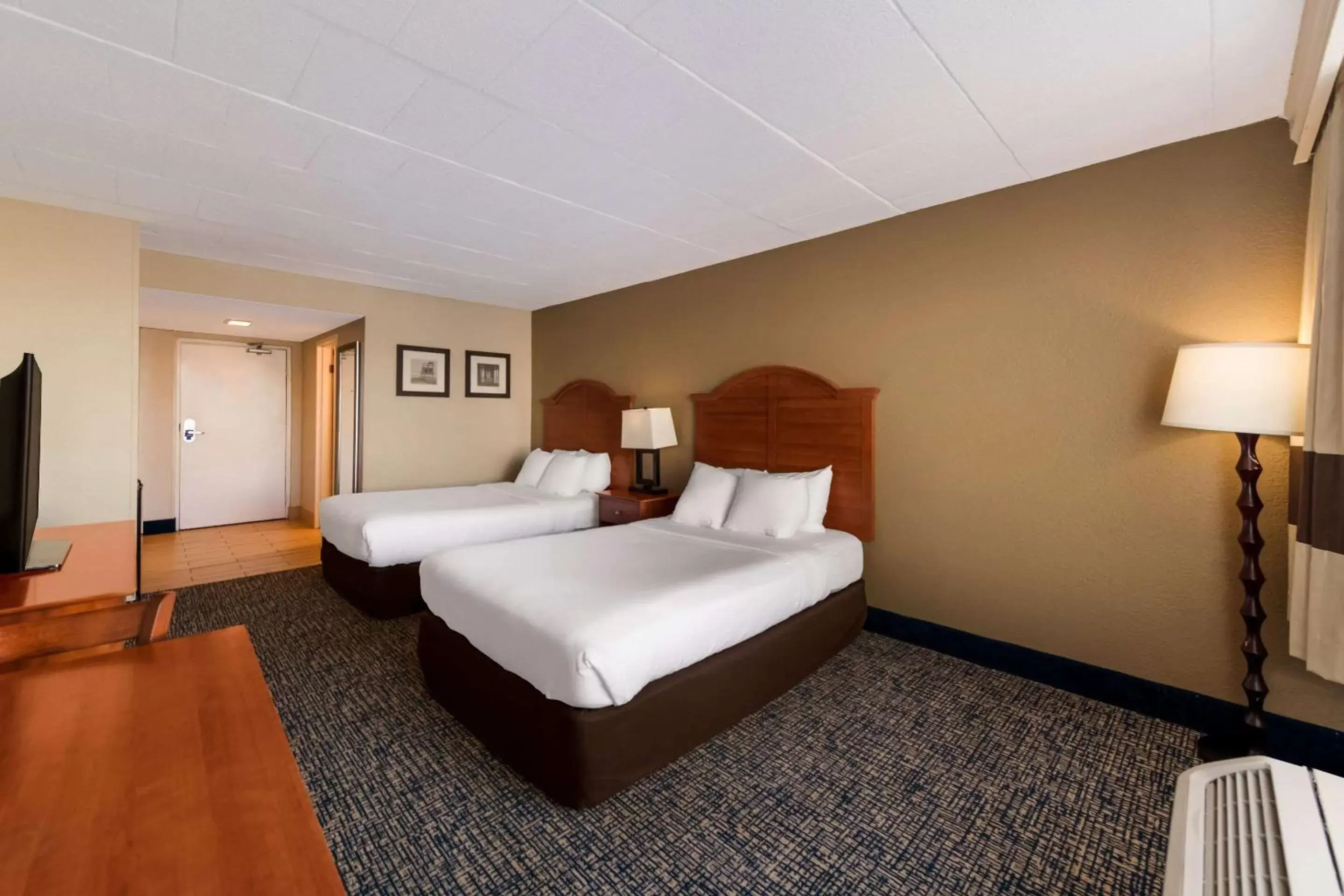 Bedroom, Bed in Comfort Inn South Oceanfront