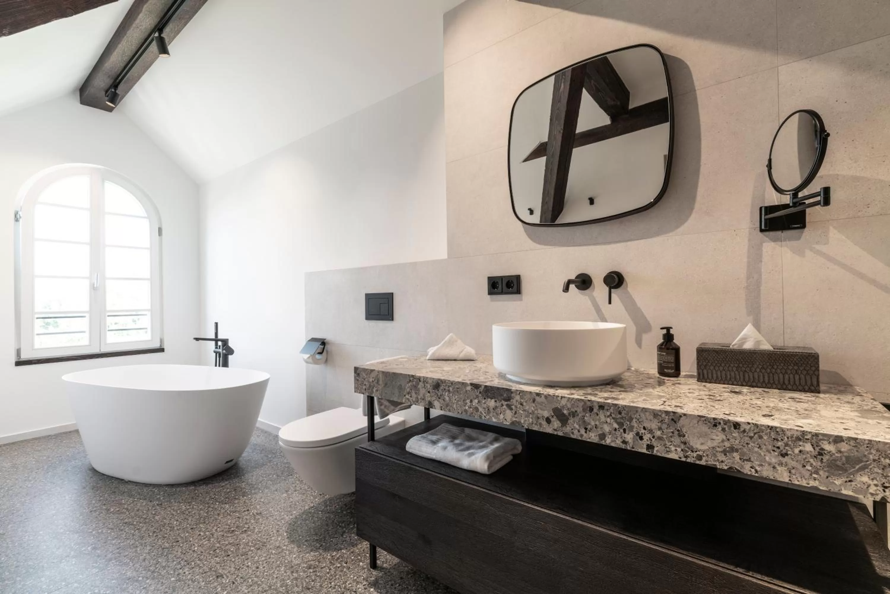 Bathroom in Wailtl Hotel