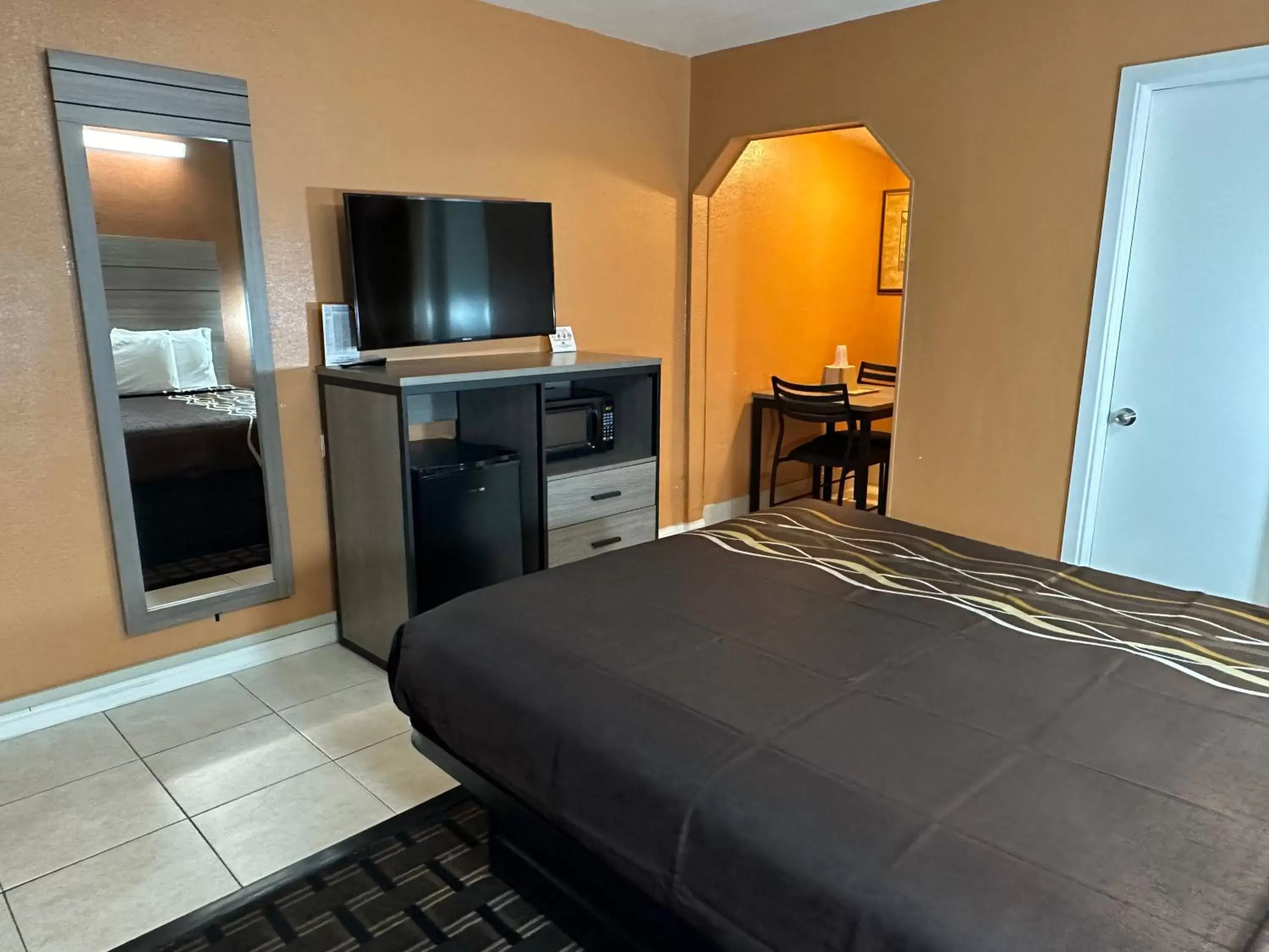 Bed in New Corral Motel Bed in New Corral Motel