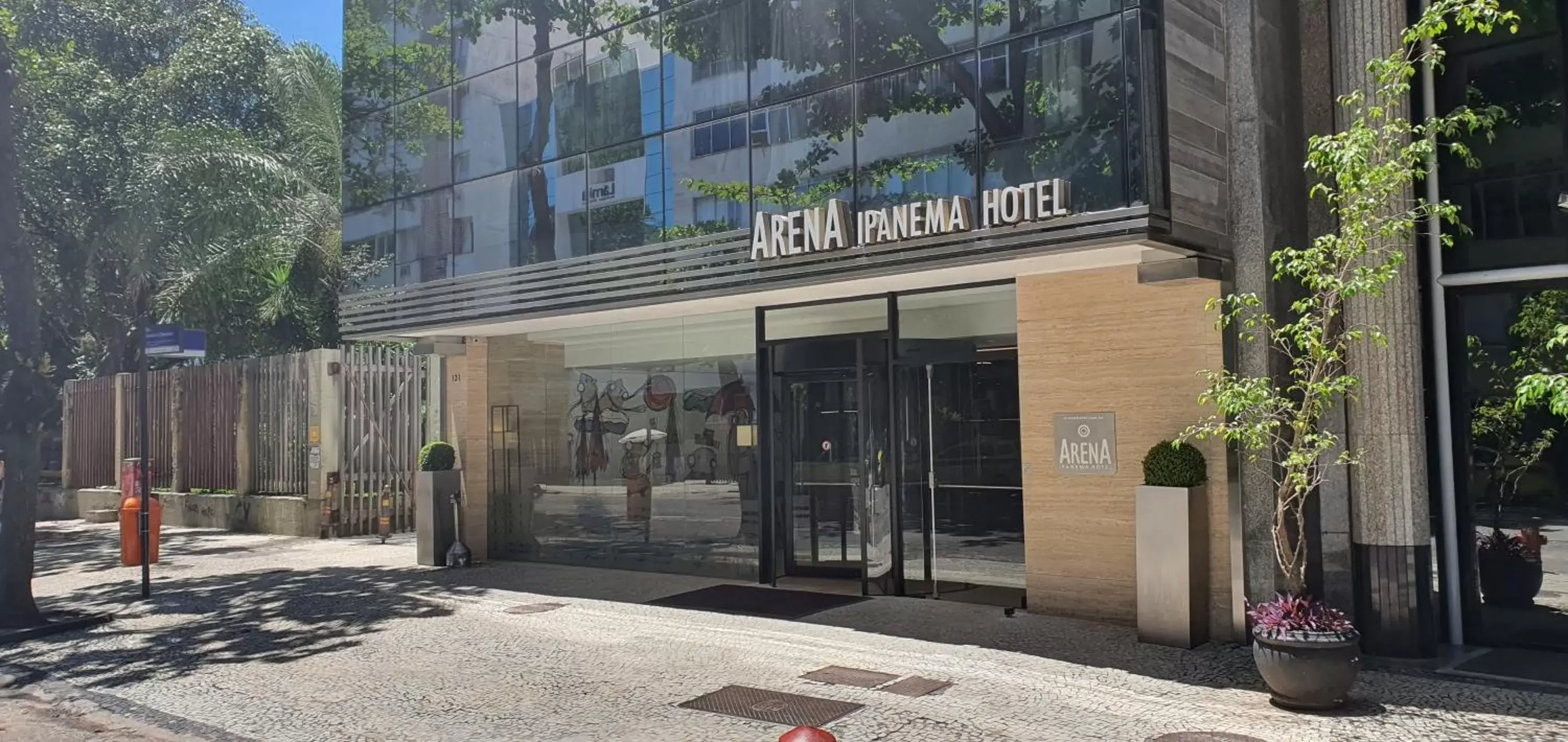 Facade/entrance, Property Building in Arena Ipanema Hotel