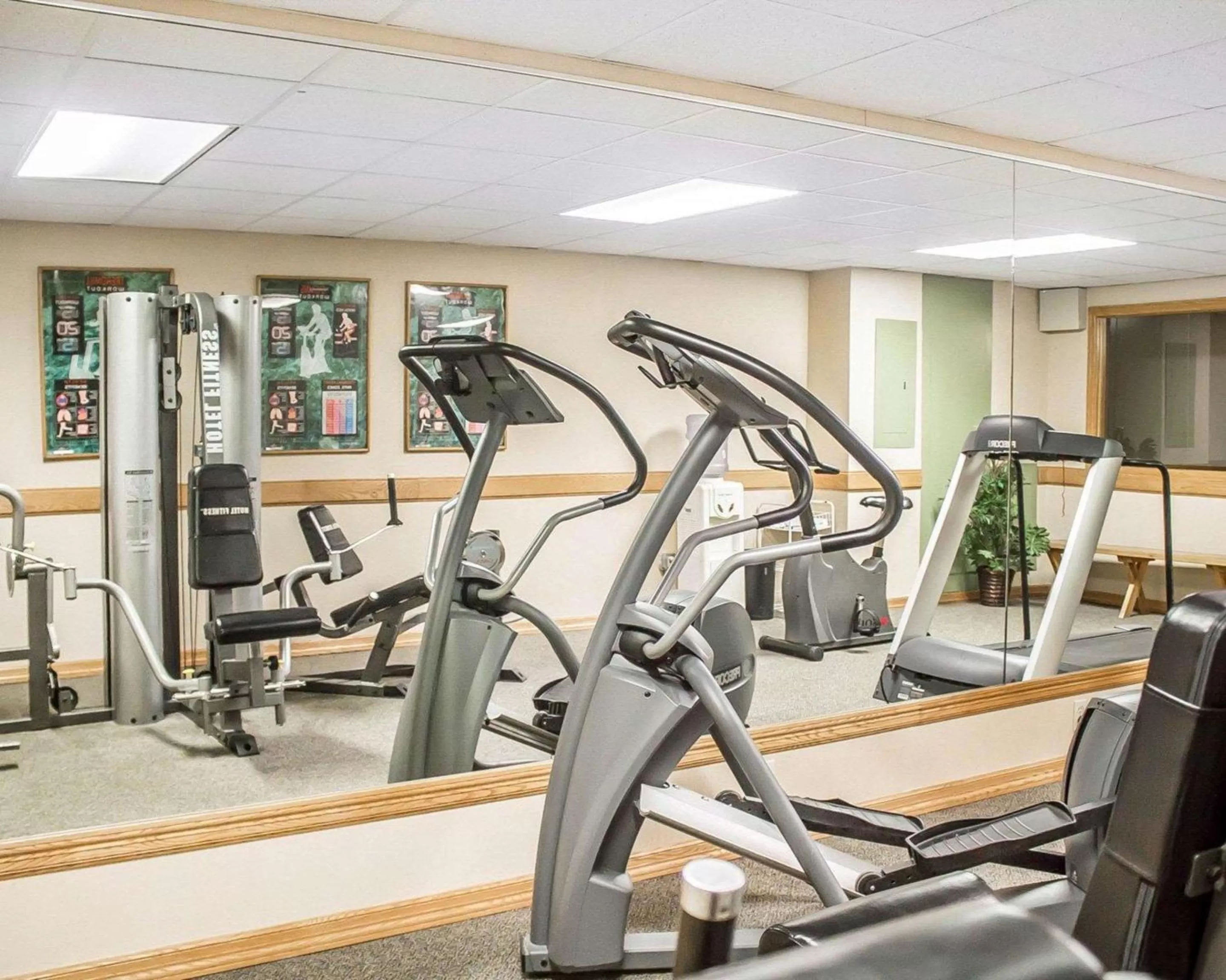 Fitness centre/facilities in Quality Inn Rhinelander