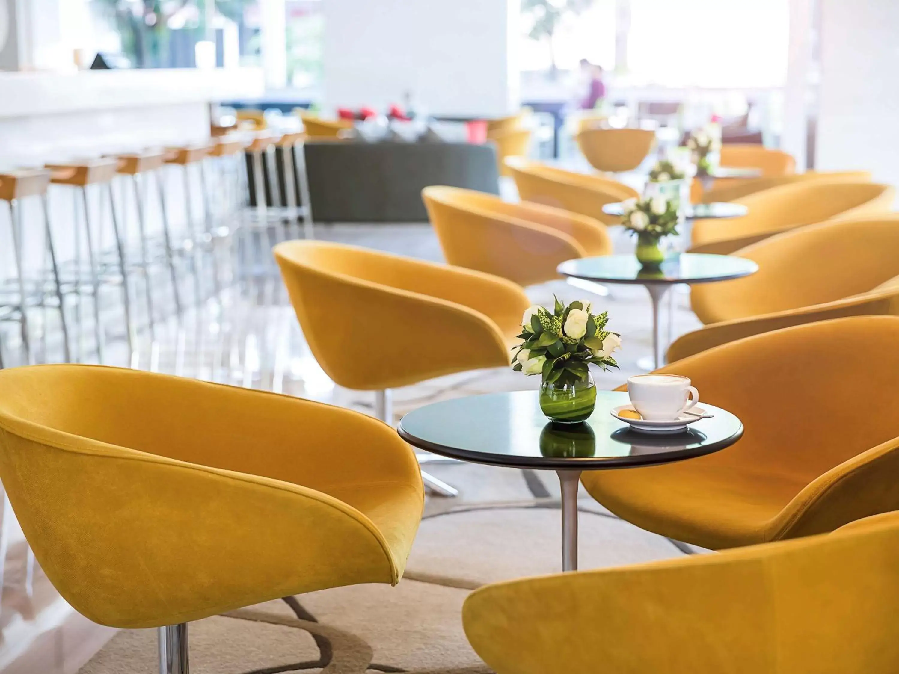 Lounge or bar, Restaurant/Places to Eat in Novotel Saigon Centre